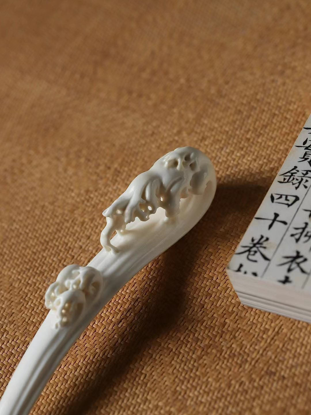 Deer antlers, smooth sailing, and auspicious pen rest