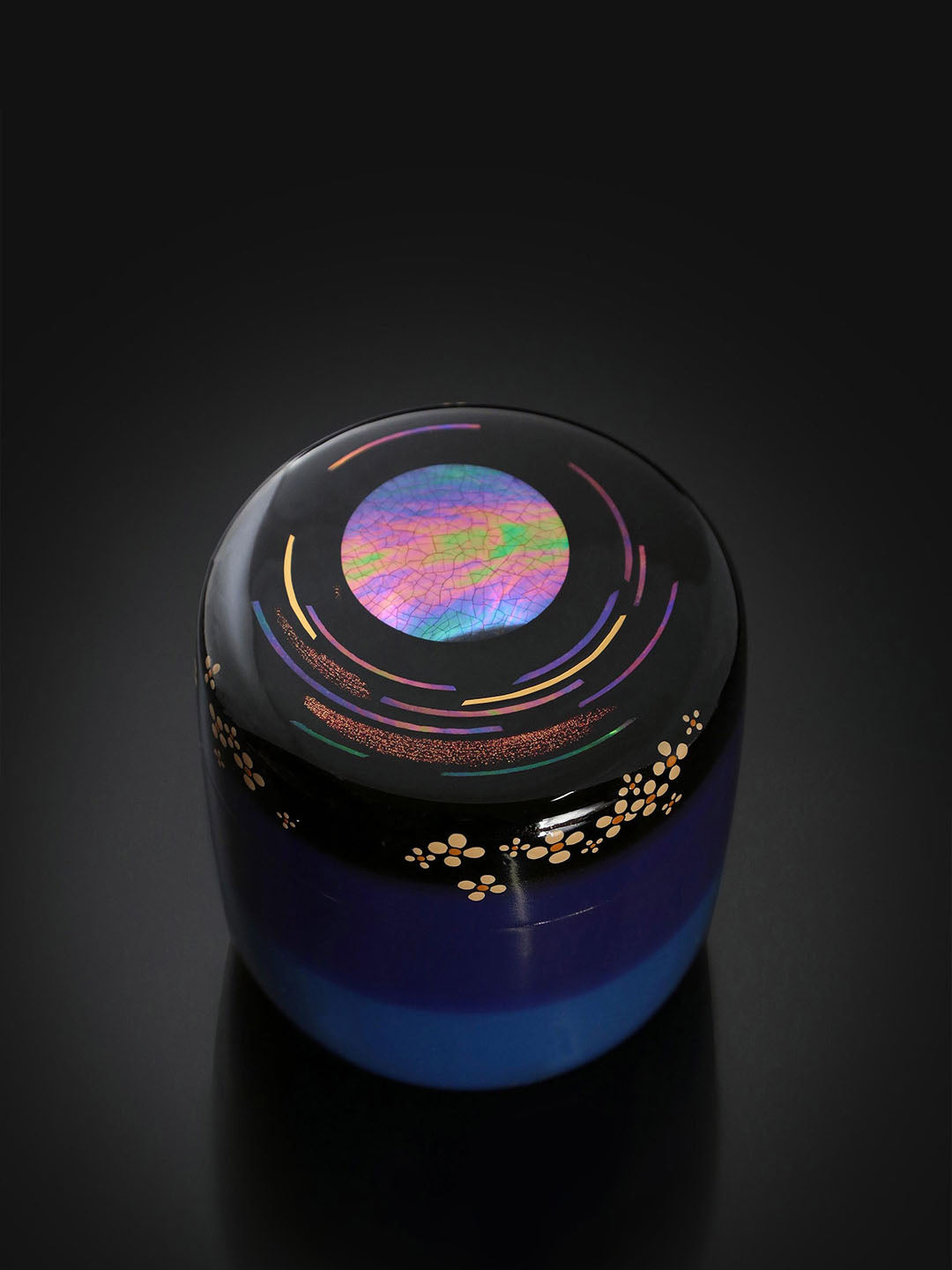 Colorful seashells inlaid with tea dates | Songshan's work