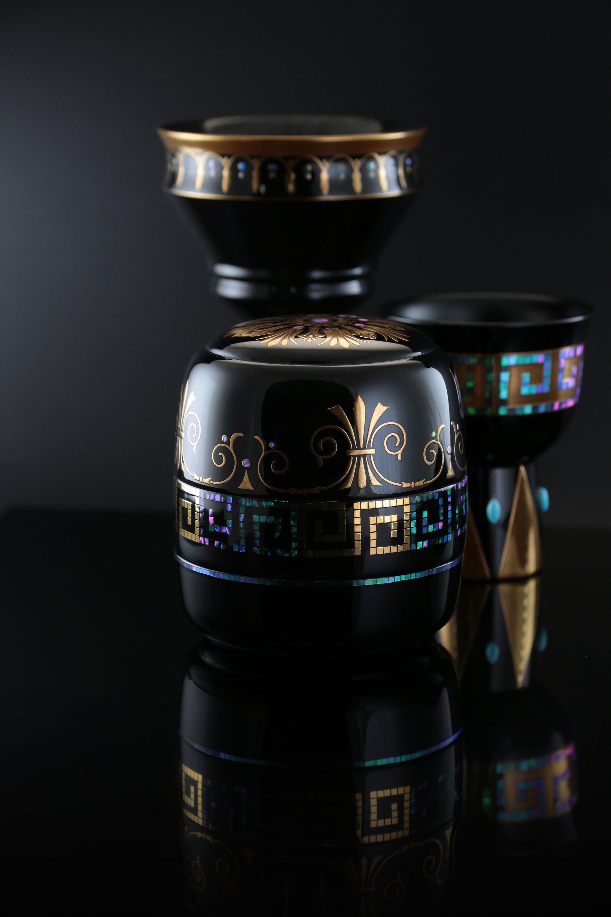 Master lacquerware artist Songshan Chazao