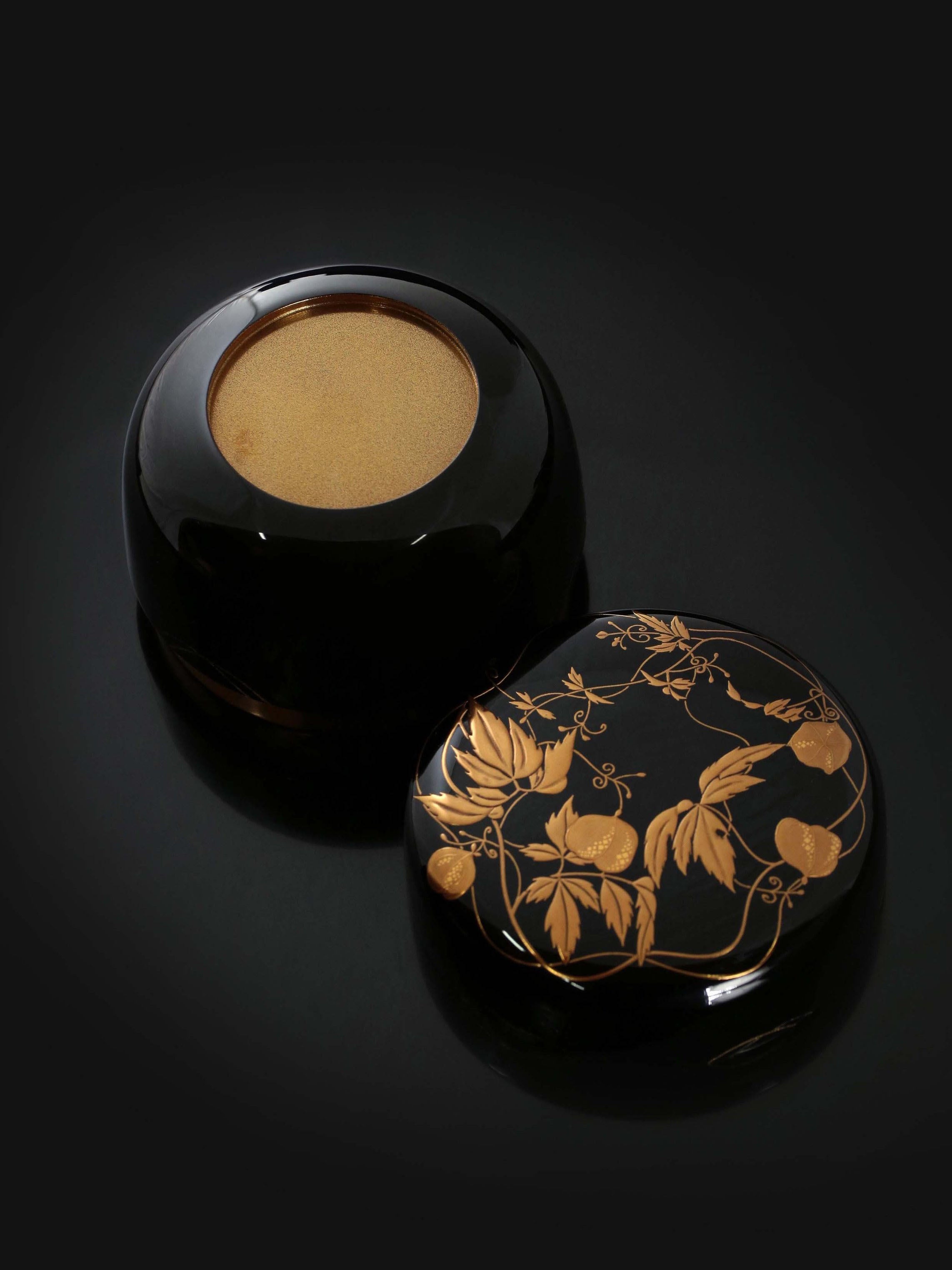 Fallen Vine, Bellflower Jujube | Matsuyama's Work