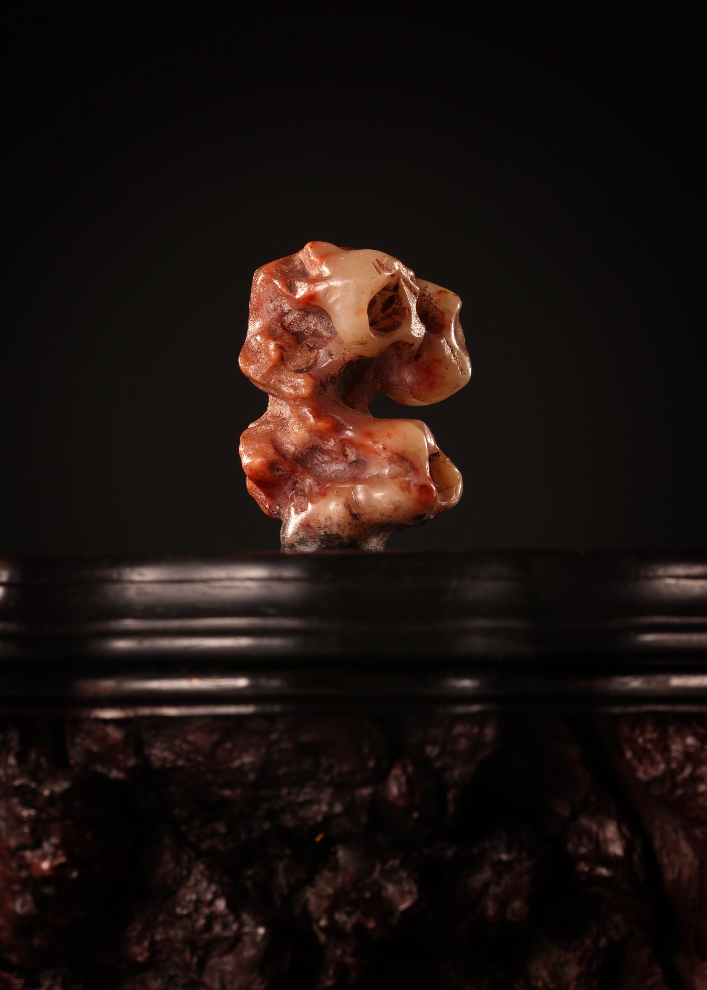 Shoushan stone irregular-shaped tea canister