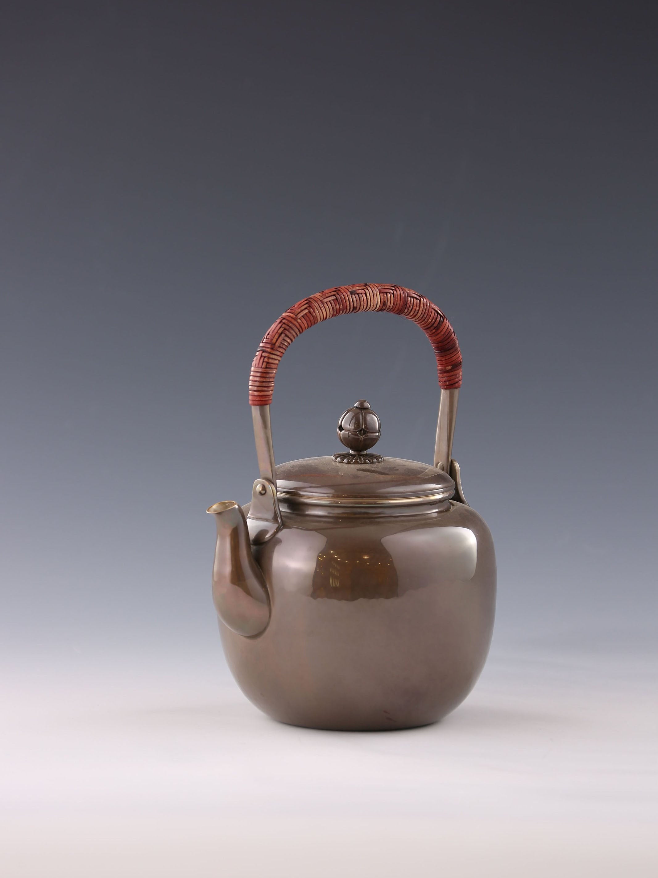 Tang Dynasty Style - Date-Shaped Purple Silver Teapot