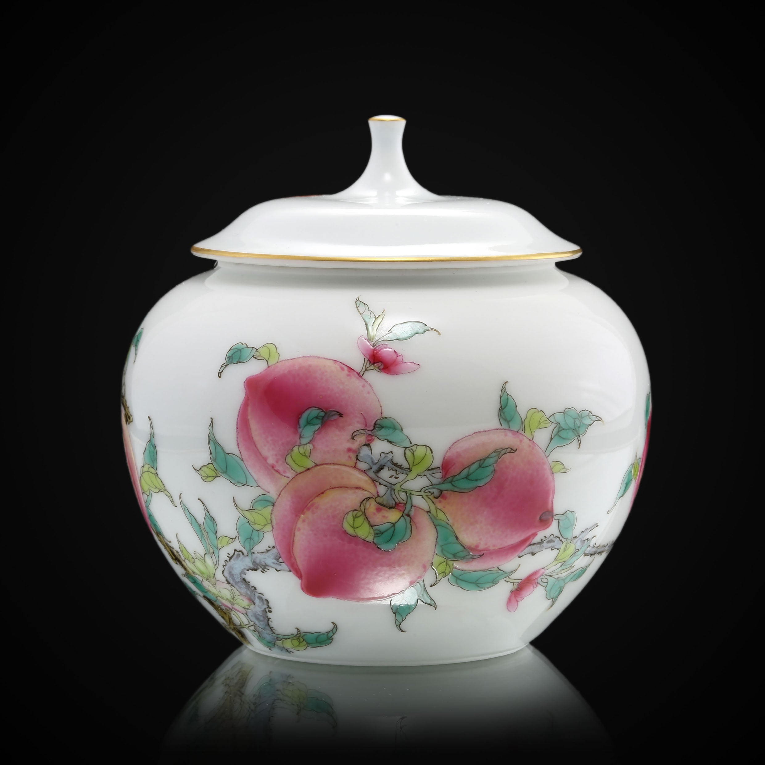 Famille Rose Gold Flower Peach Tea Holder/Fair Cup/Chicken Heart Cup