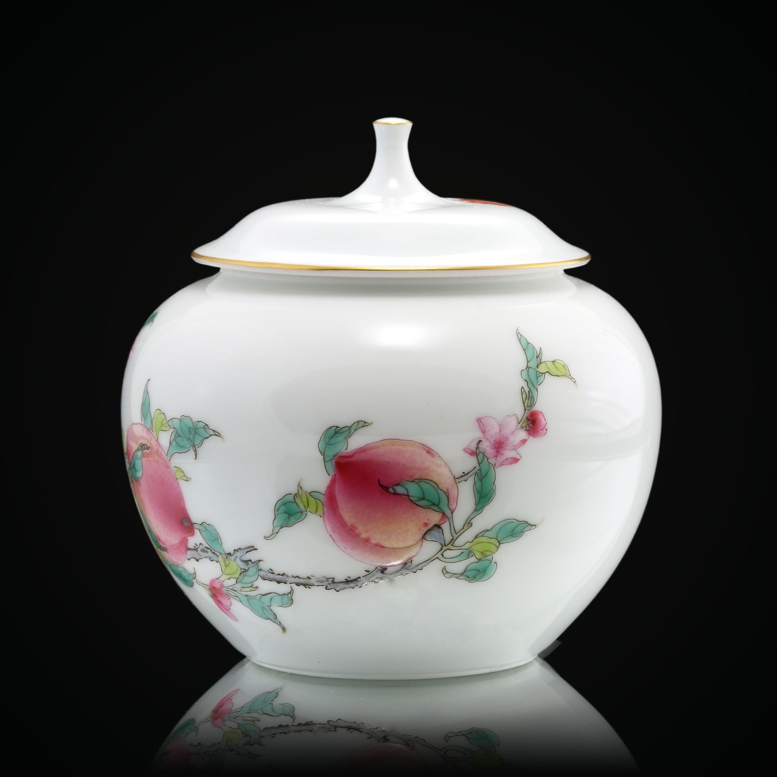 Famille Rose Gold Flower Peach Tea Holder/Fair Cup/Chicken Heart Cup