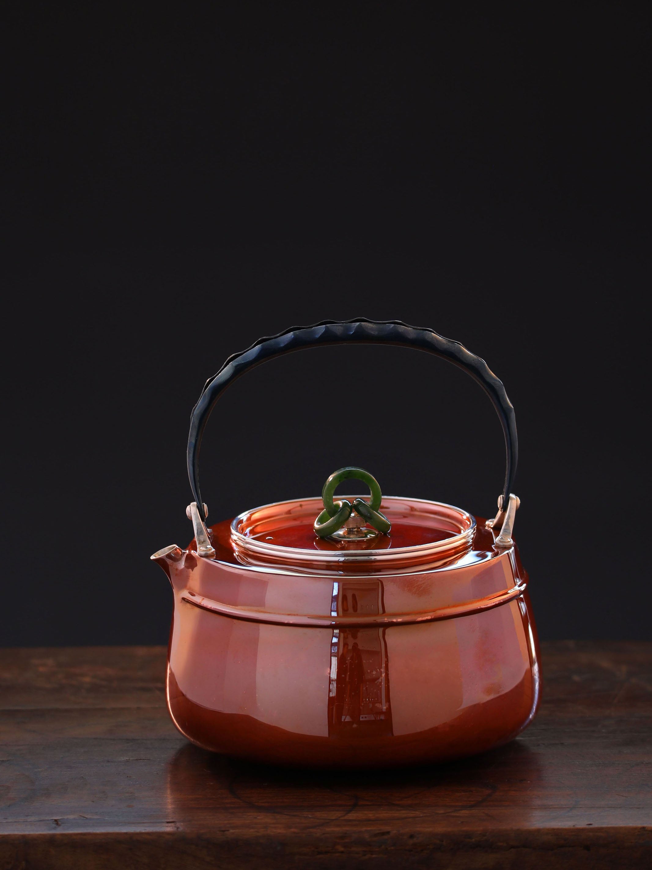 Copper-plated silver platform