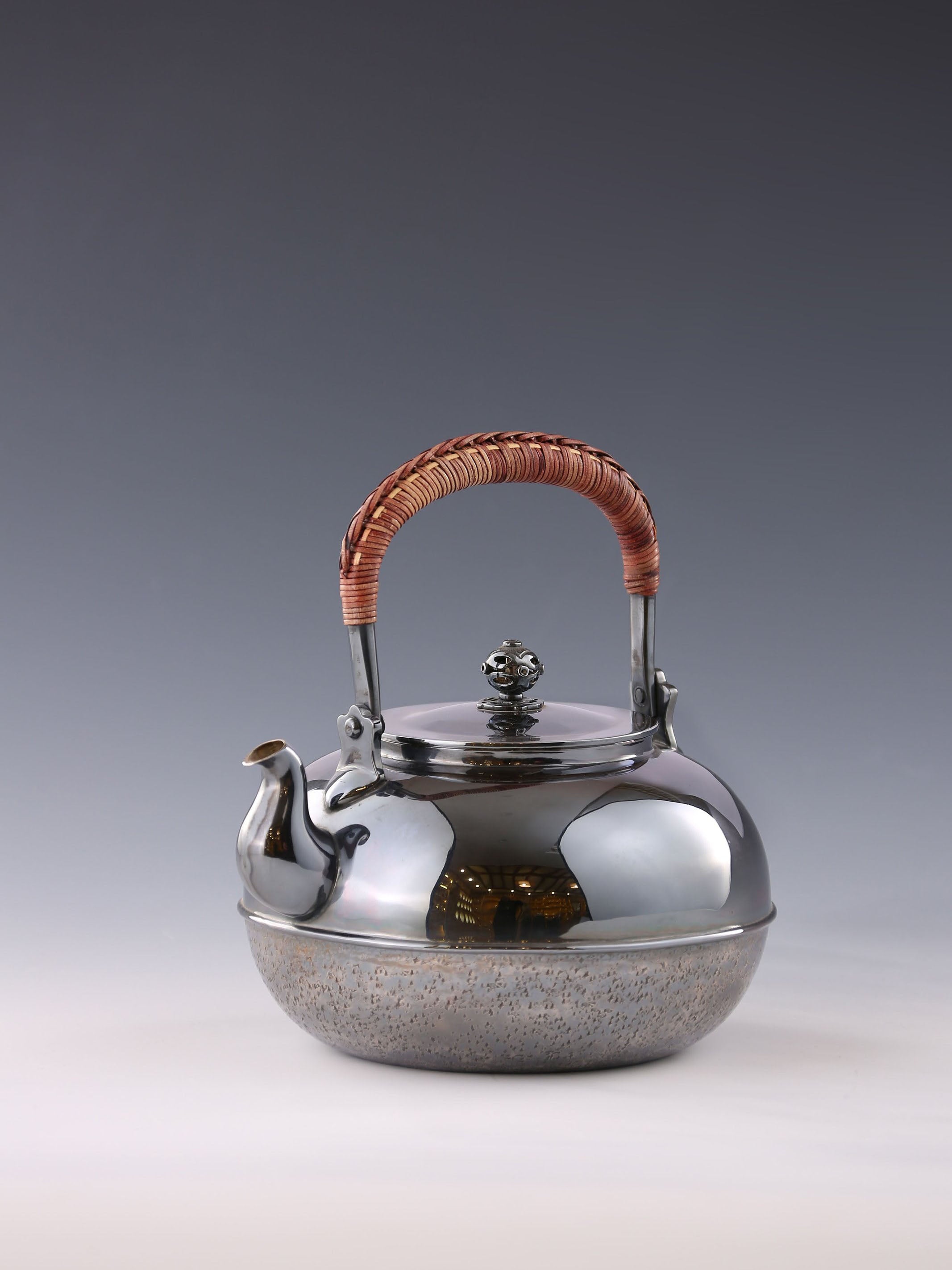 Moon Gazing Silver Pot