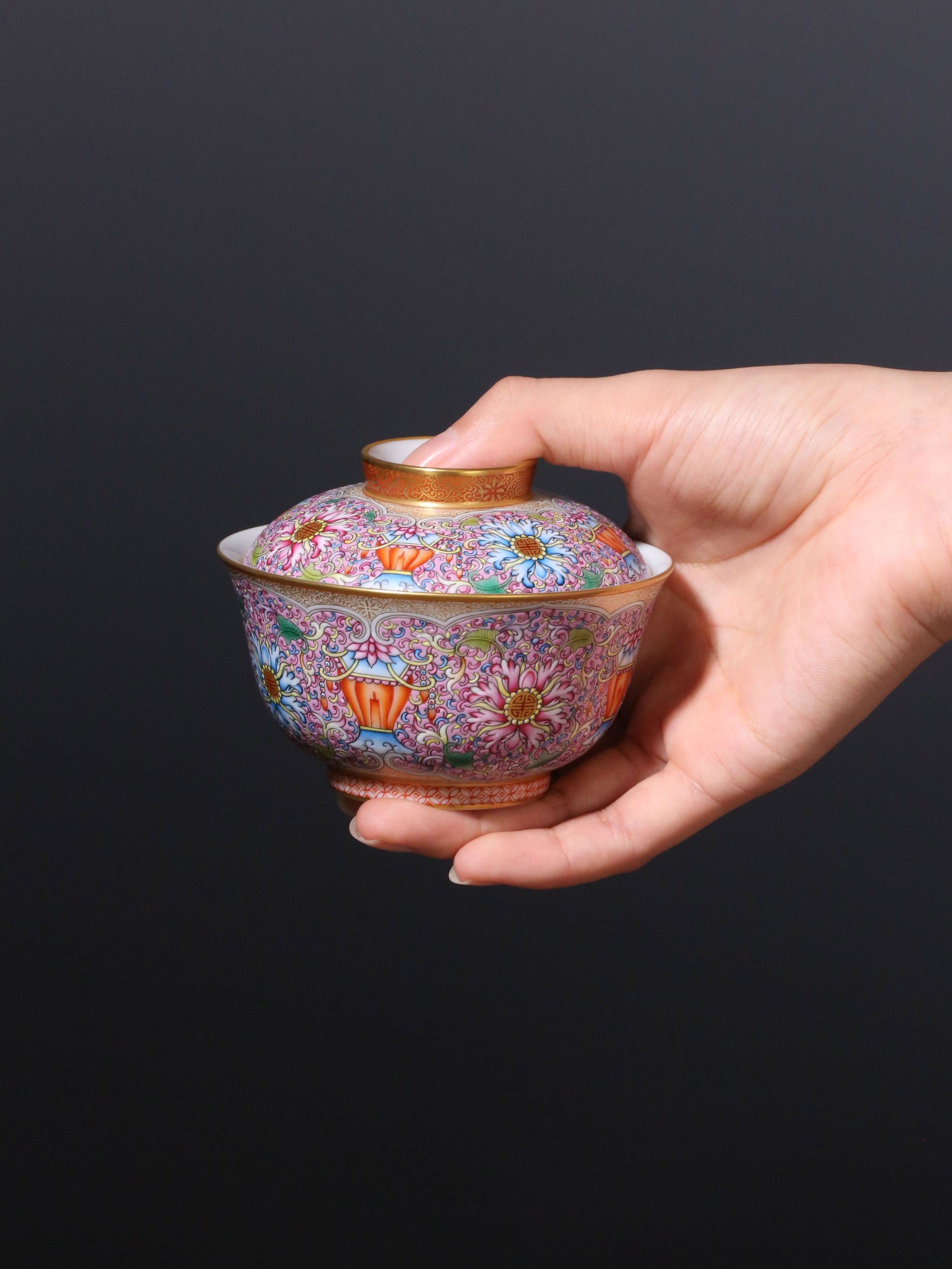 Dayazhai Longevity Lantern Covered Bowl