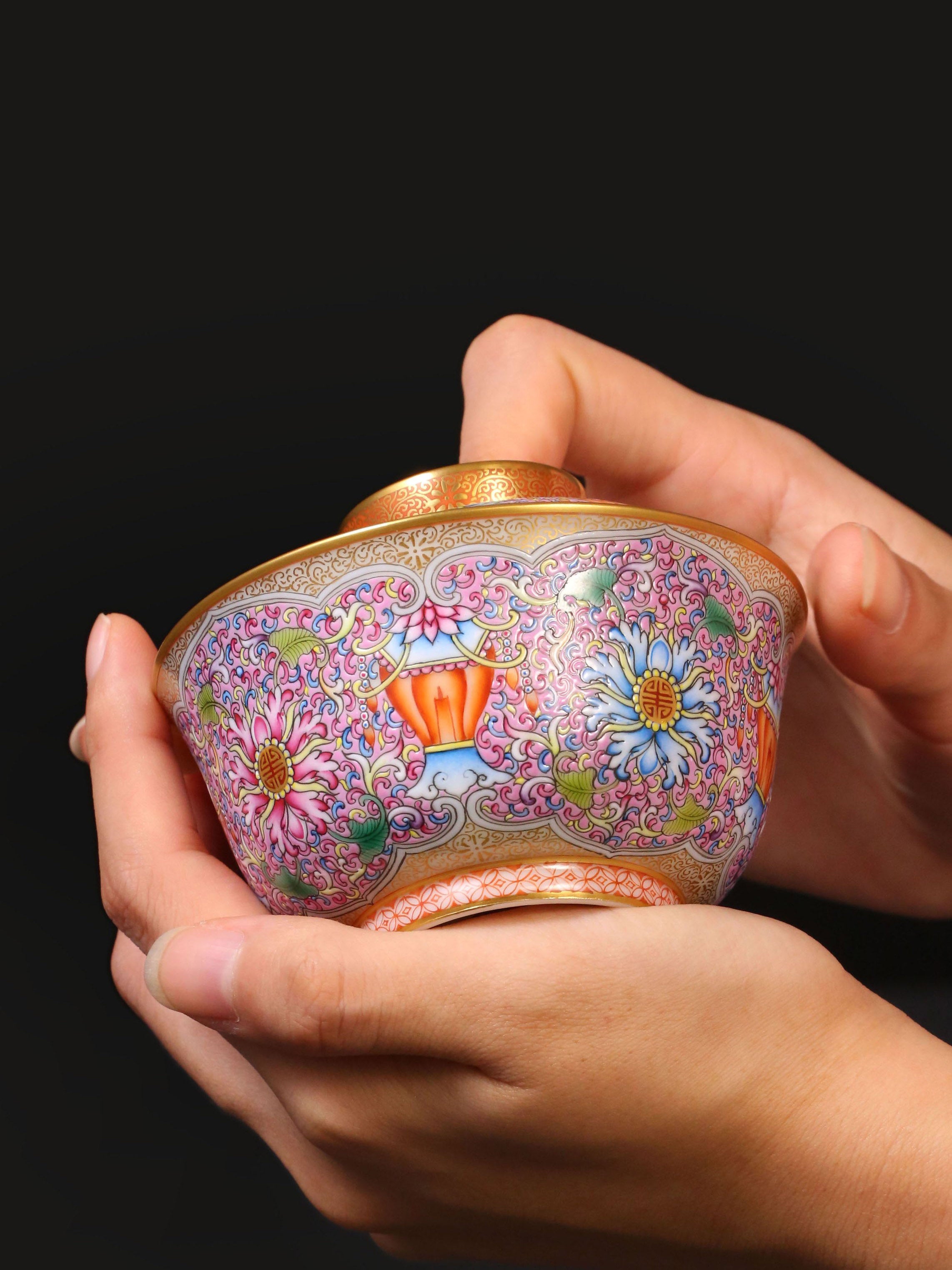 Dayazhai Longevity Lantern Covered Bowl