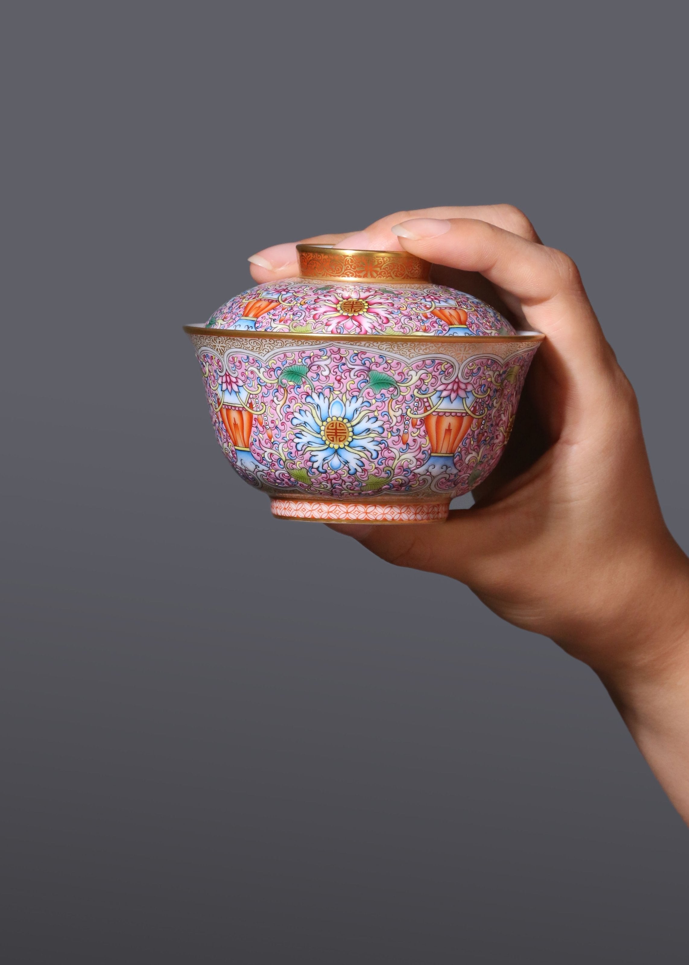 Dayazhai Longevity Lantern Covered Bowl