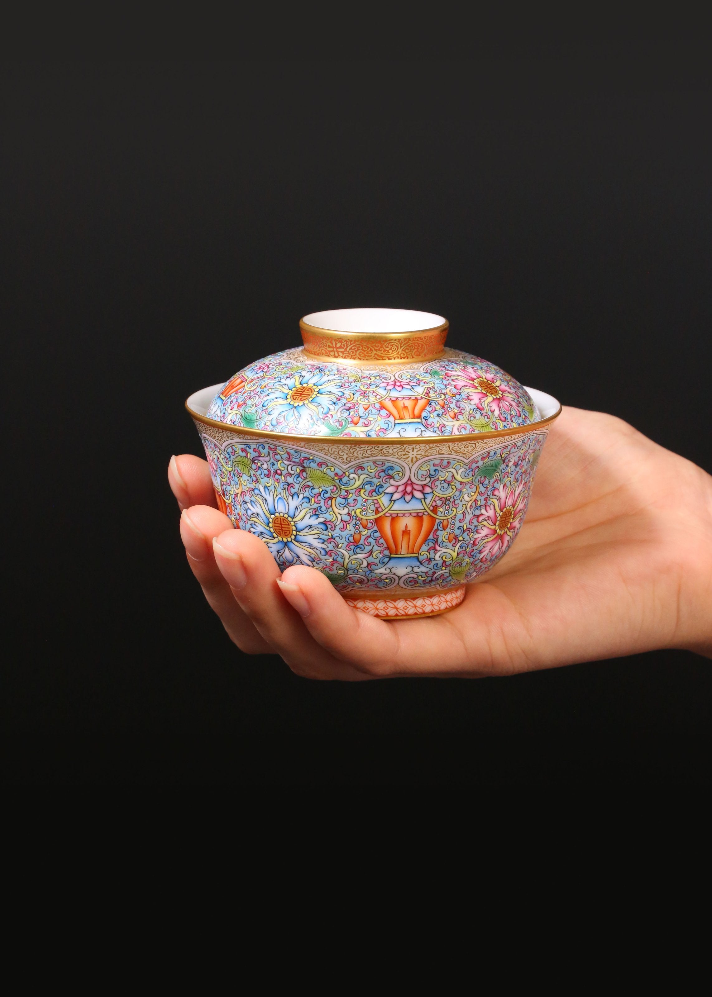 Dayazhai Longevity Lantern Covered Bowl