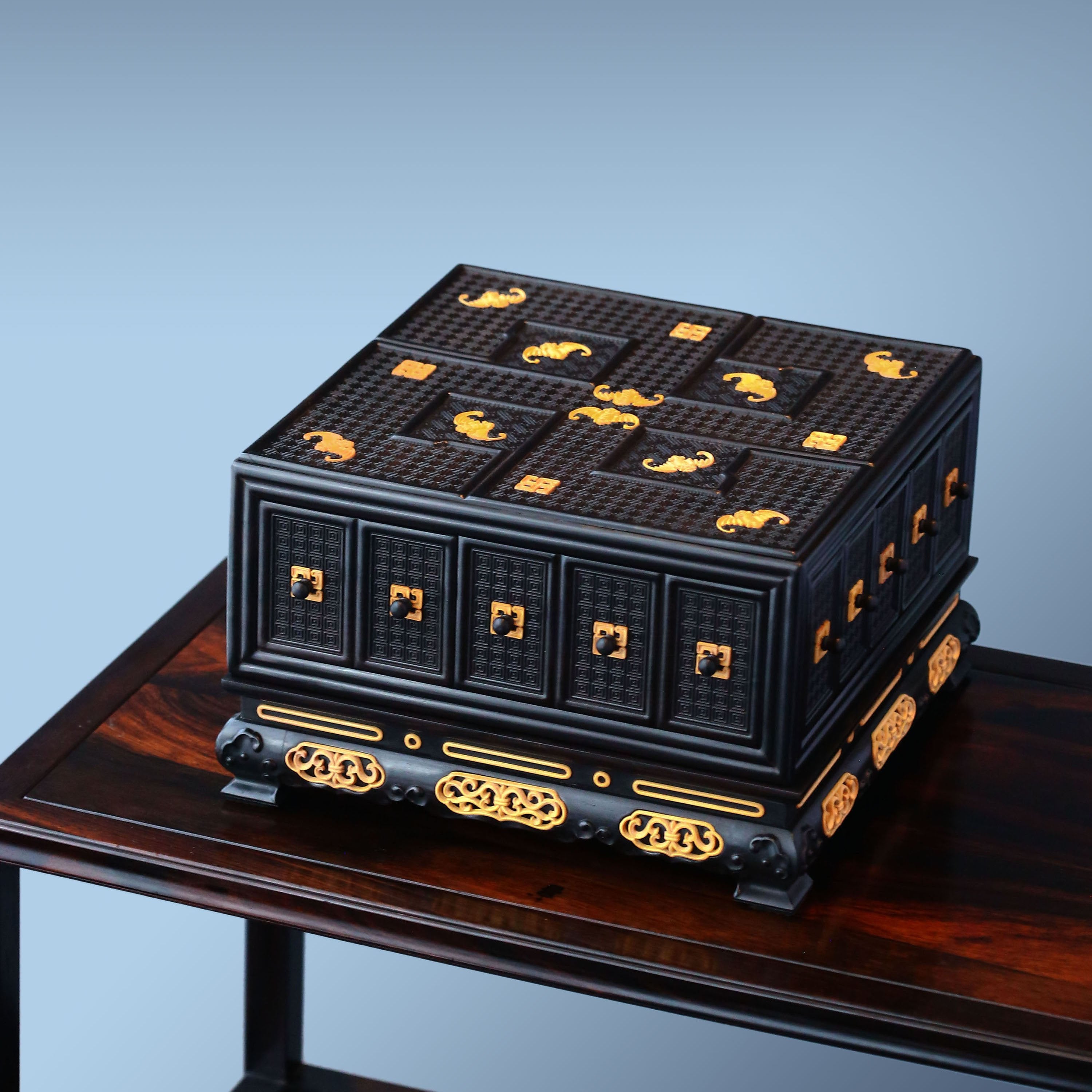 Grand Elegance Hall Treasure Box with Swastika Pattern and Abundant Blessings inlaid with Boxwood