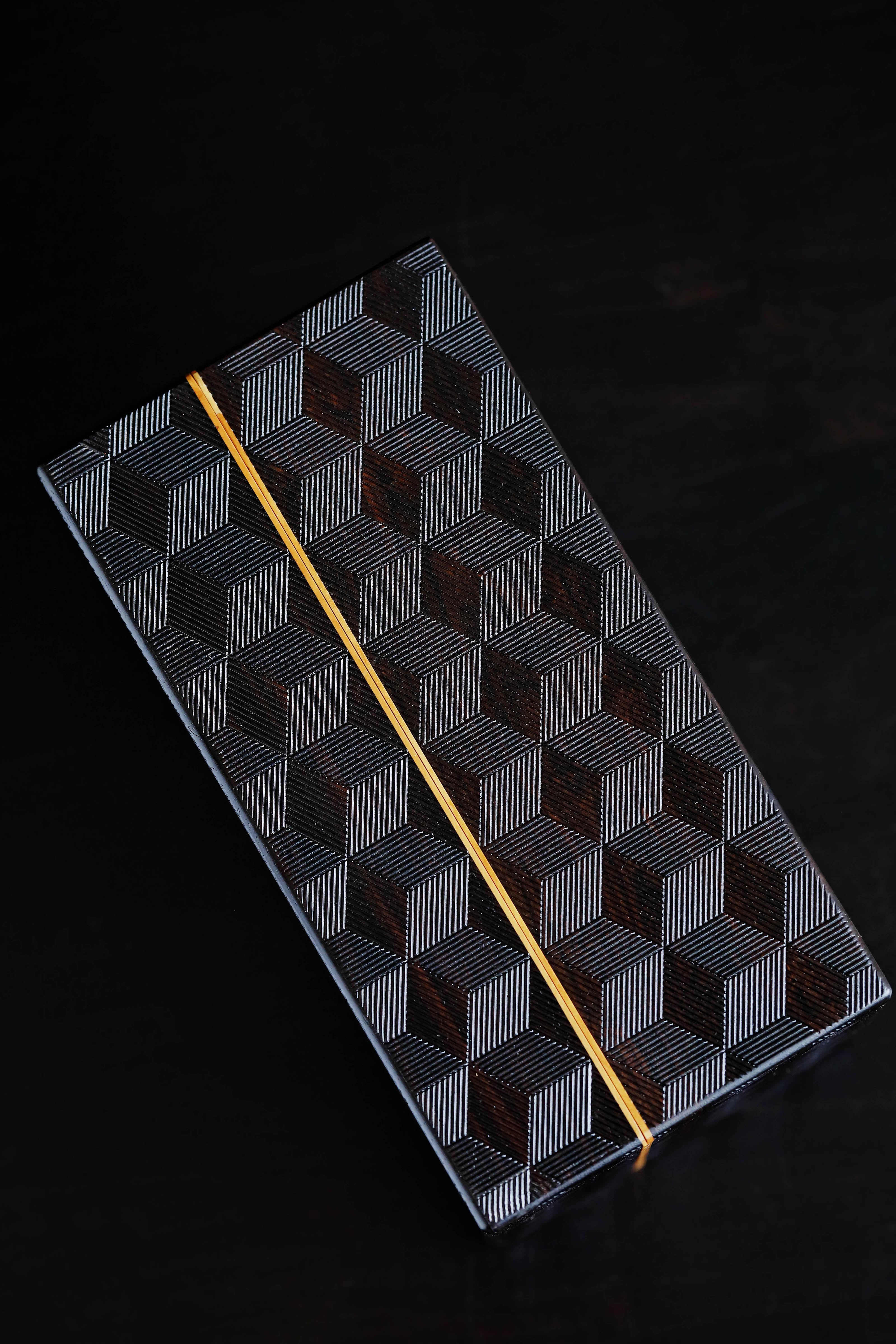 Plum blossom pattern/swastika pattern/snowflake pattern purple sandalwood tissue box