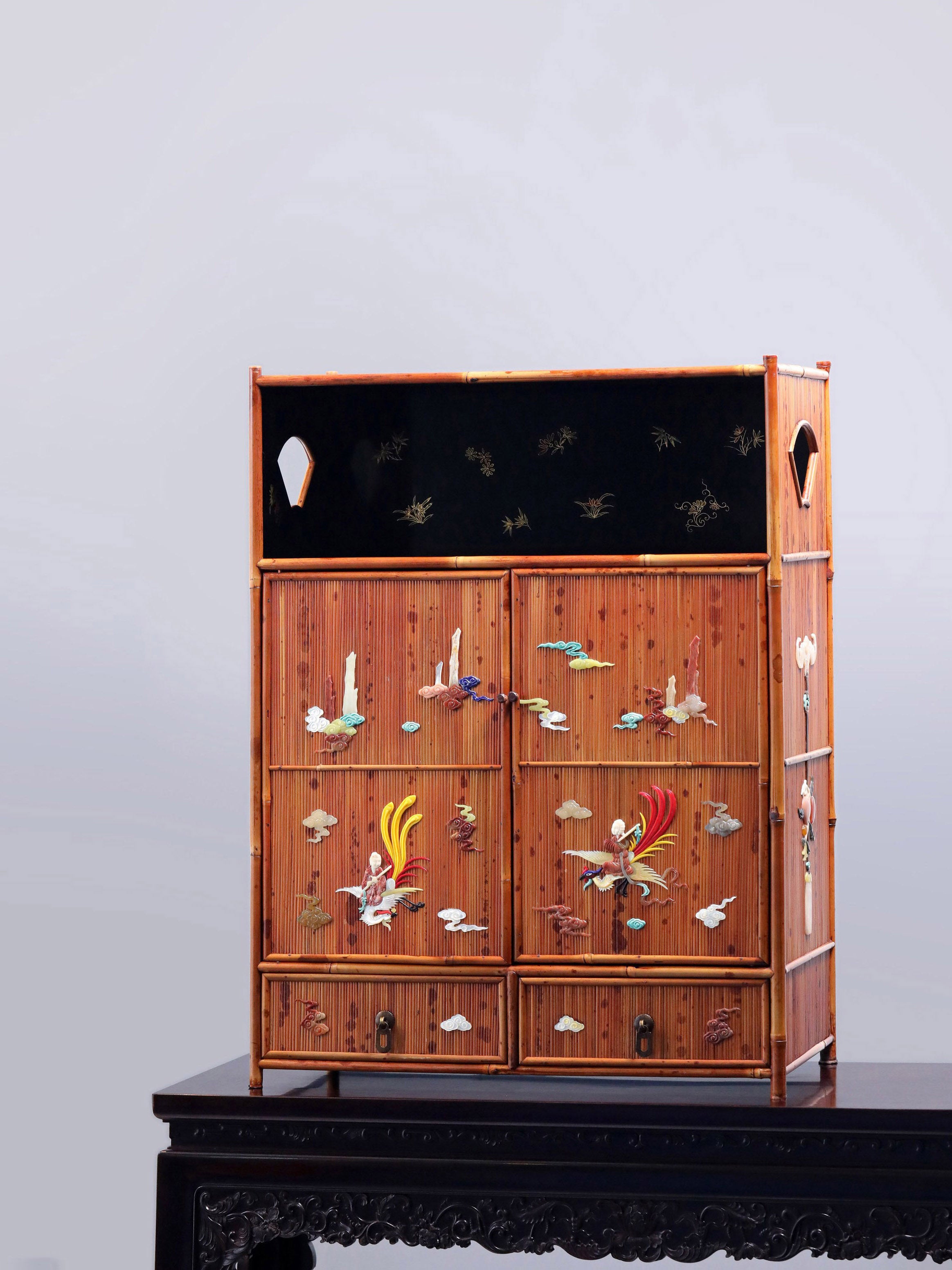 Xiangfei Bamboo Inlaid with Immortal Riding a Phoenix Tea Cabinet