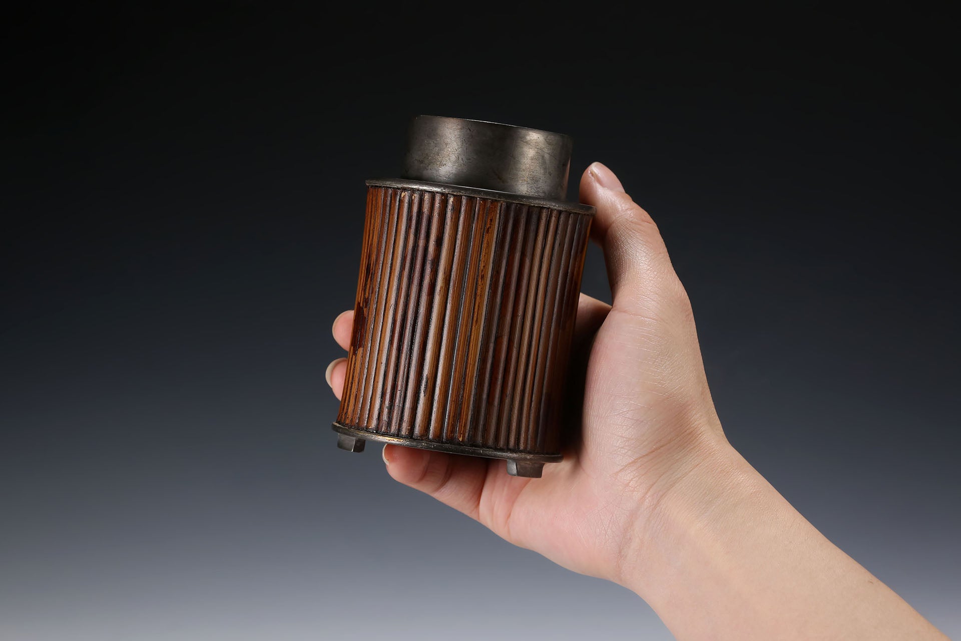 Xiangfei Bamboo Tea Canister