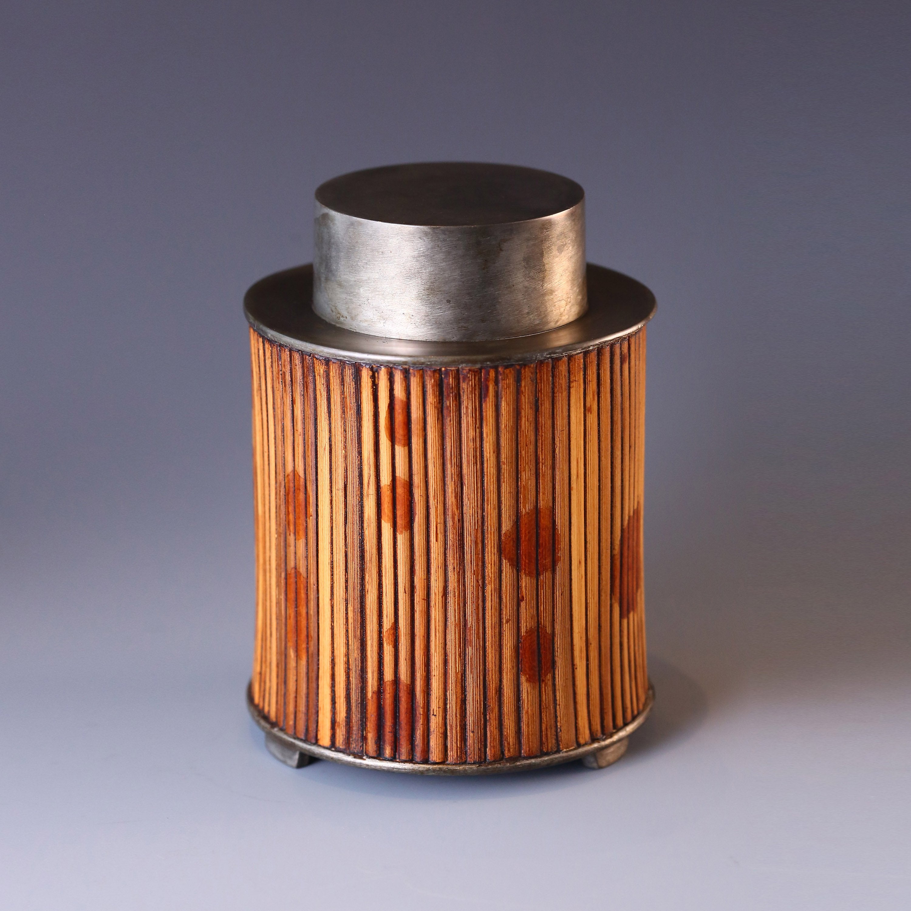 Xiangfei Bamboo Tea Canister