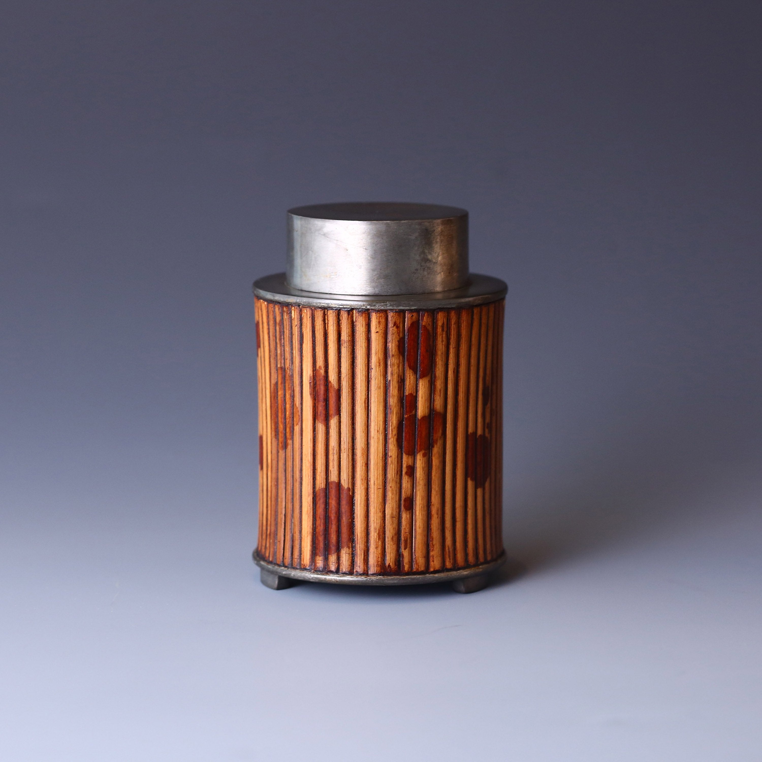 Xiangfei Bamboo Tea Canister