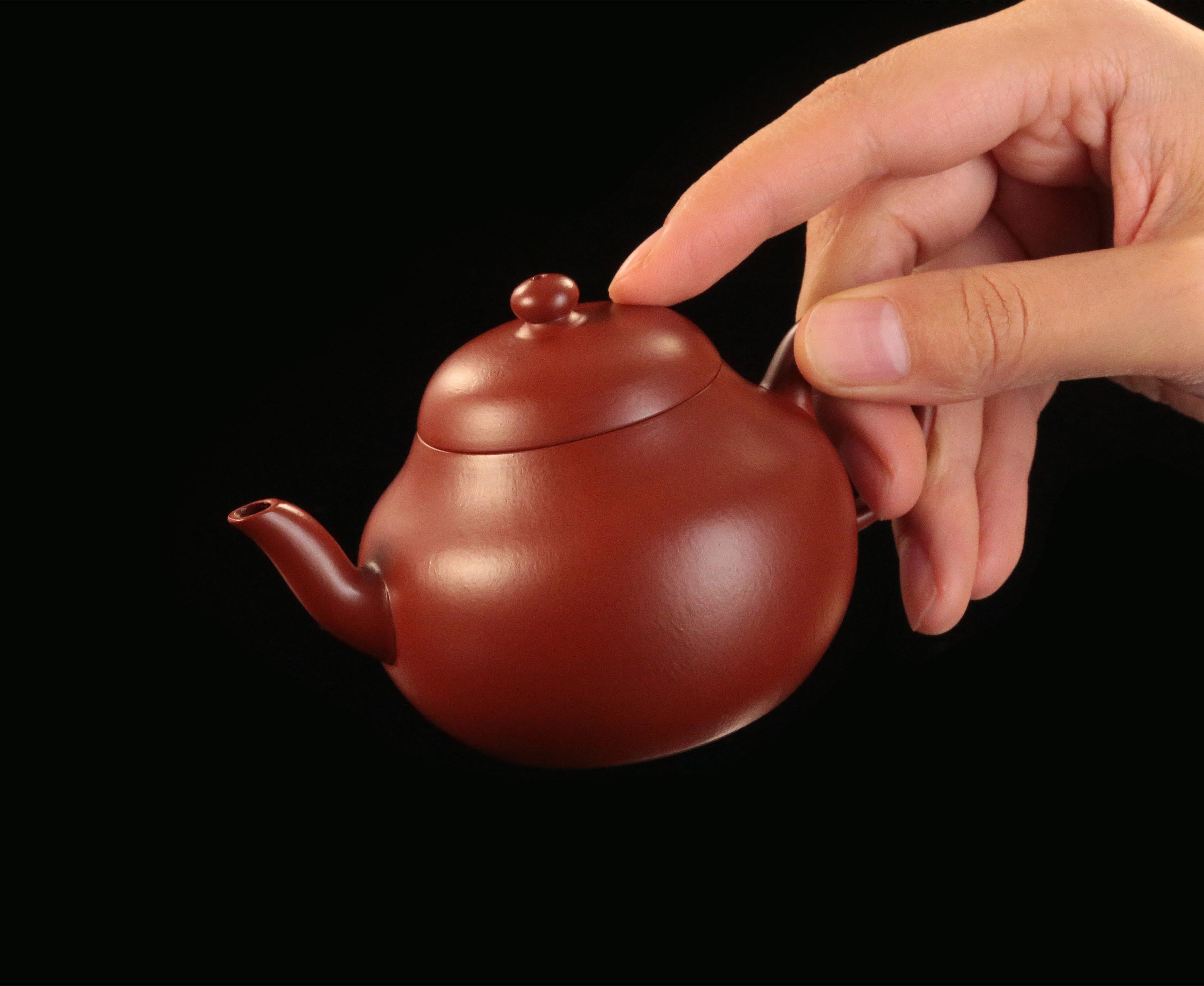 Pear-shaped teapot - Small coal kiln red clay
