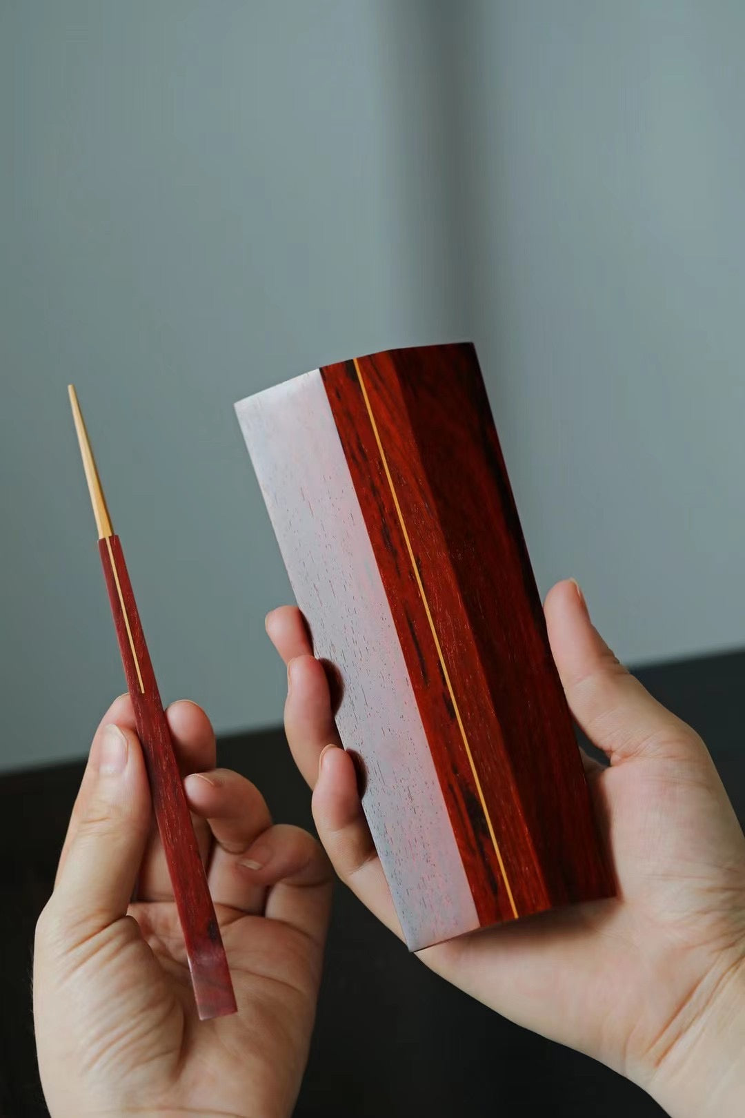 Indian rosewood tea set (three pieces)