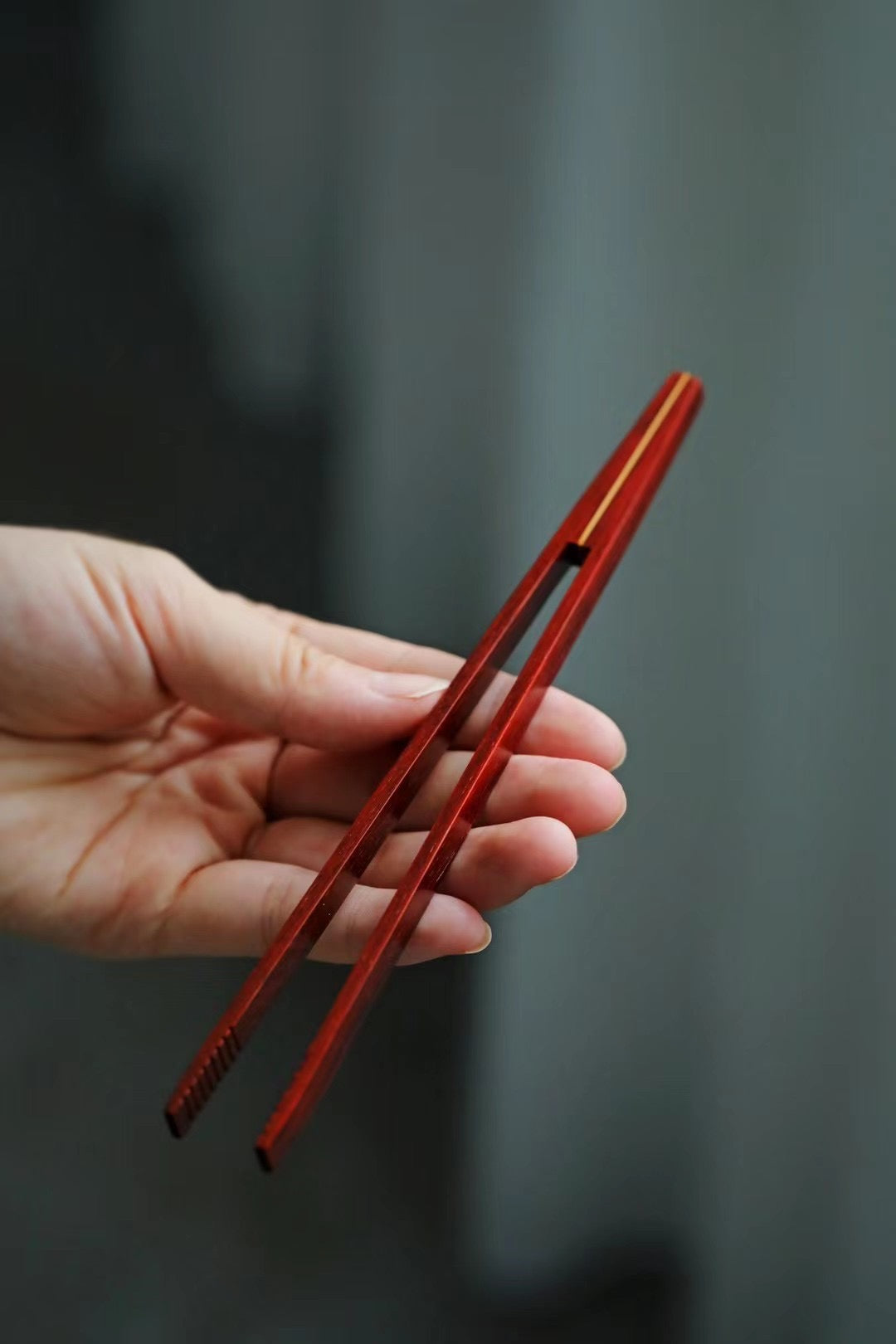 Indian rosewood tea set (three pieces)