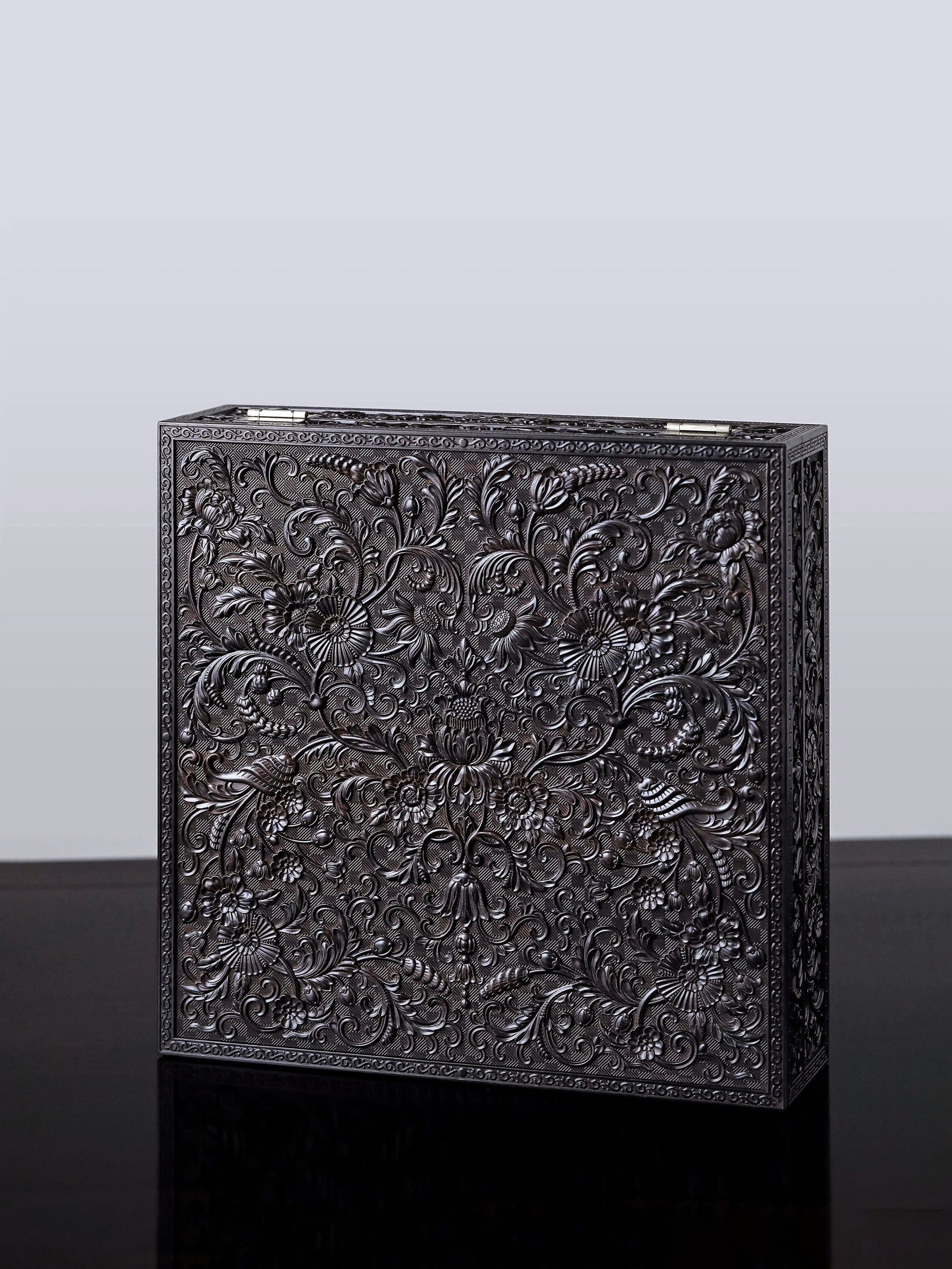 Purple sandalwood passionflower carved tea box