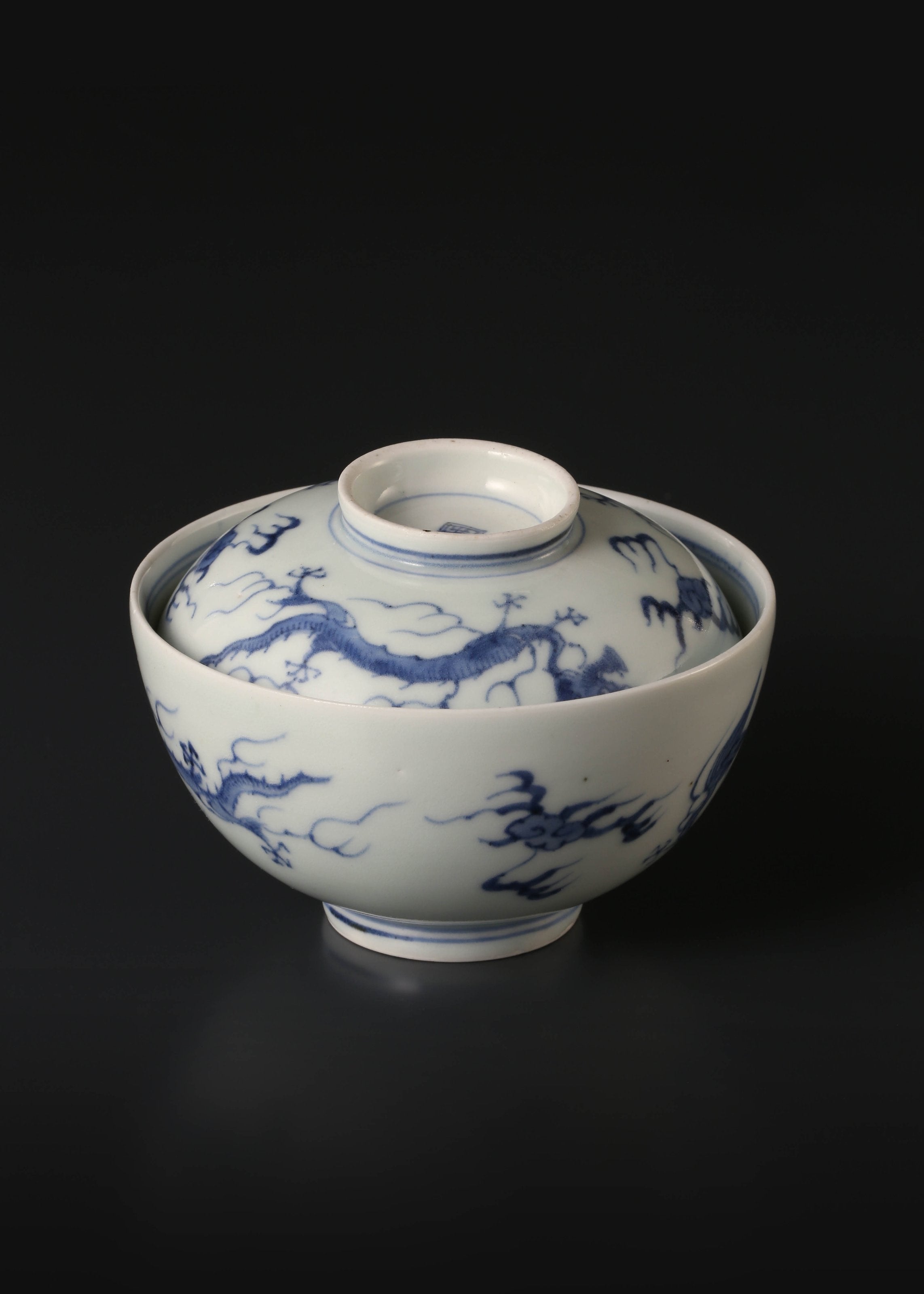 Japanese Imari dragon-patterned covered bowl (lid)
