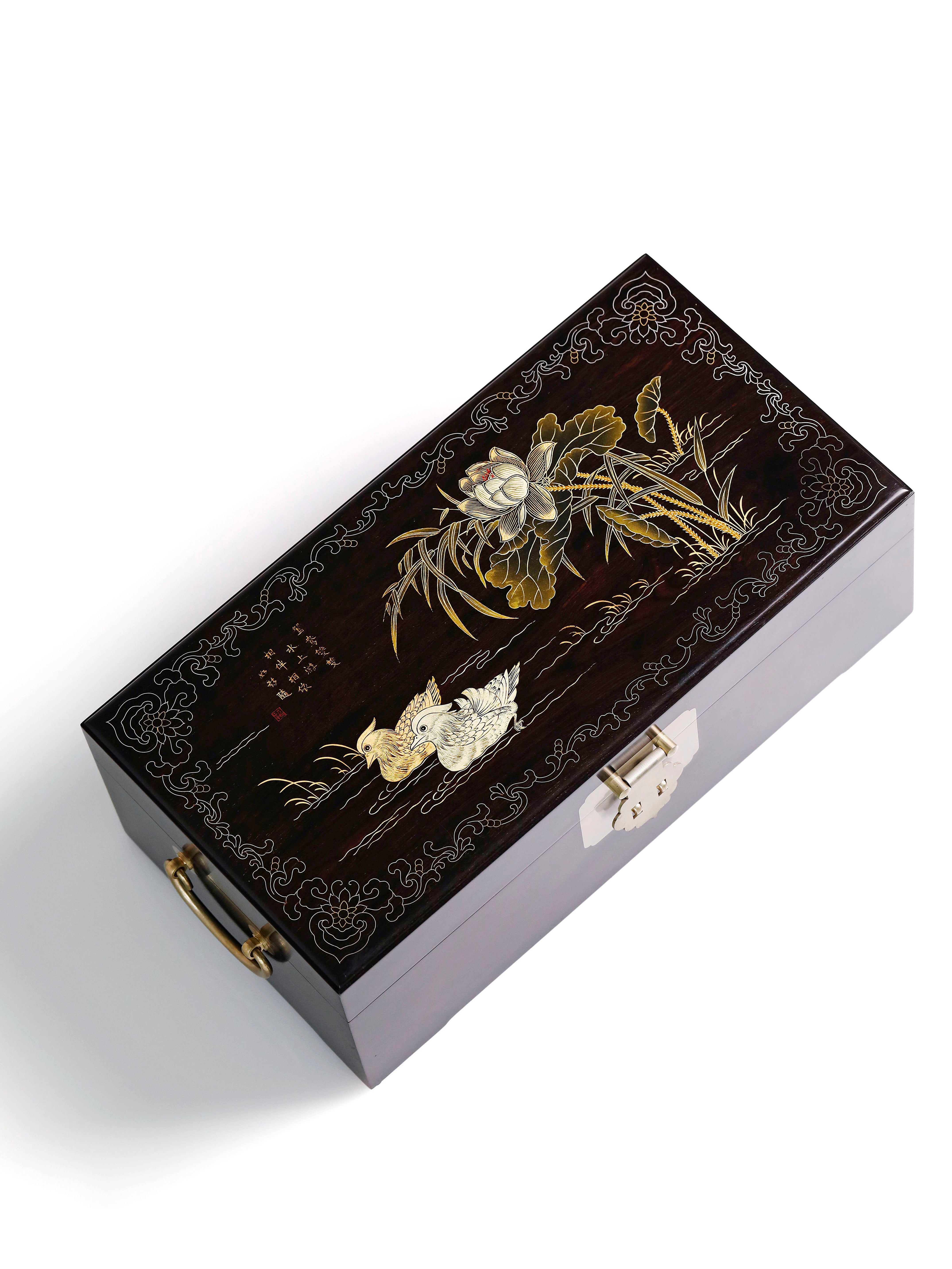 Purple sandalwood box with mandarin ducks playing in water / antique motif and gold trim