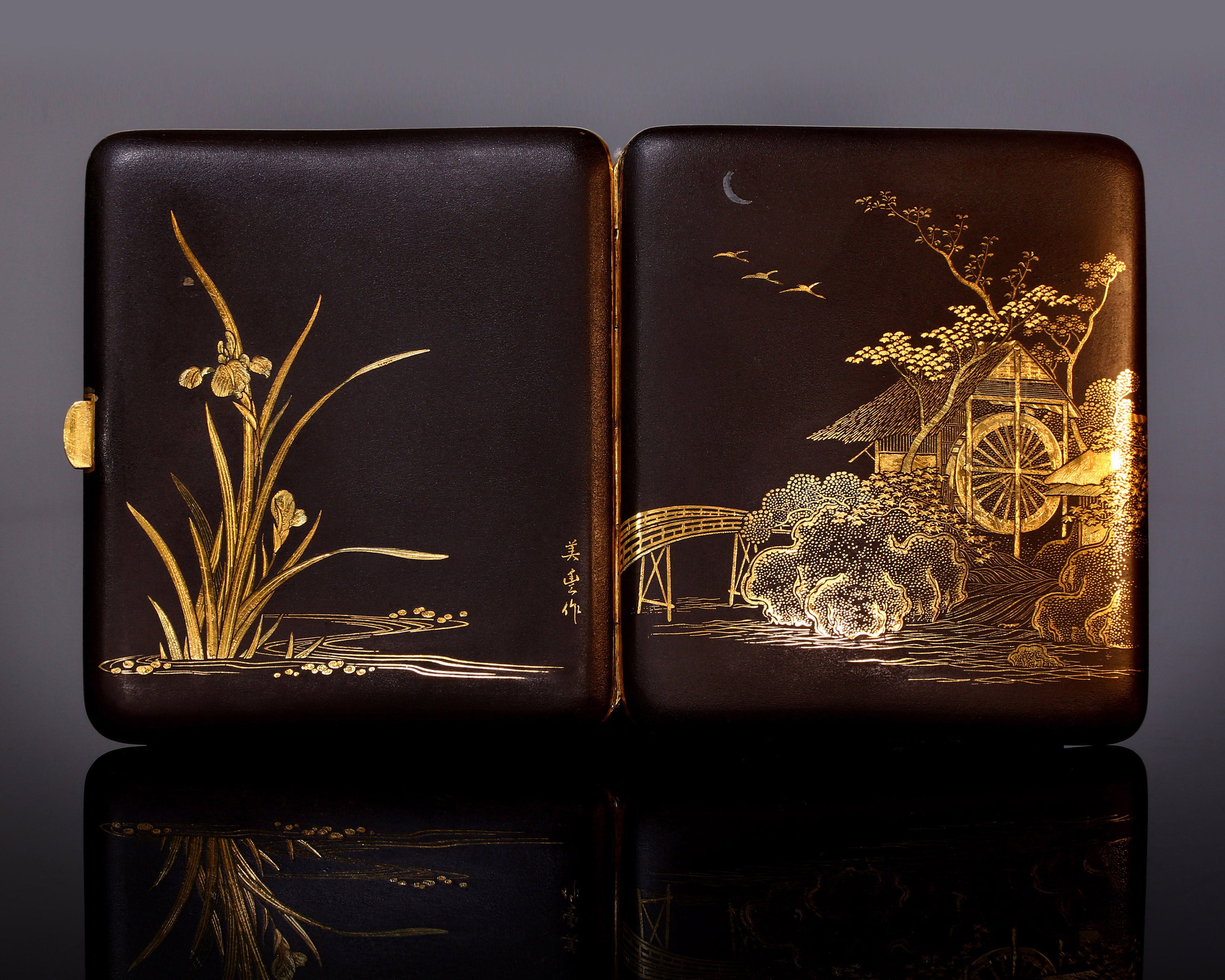 "Moonrise Startles Mountain Birds" - Meiji Period Cigarette Box