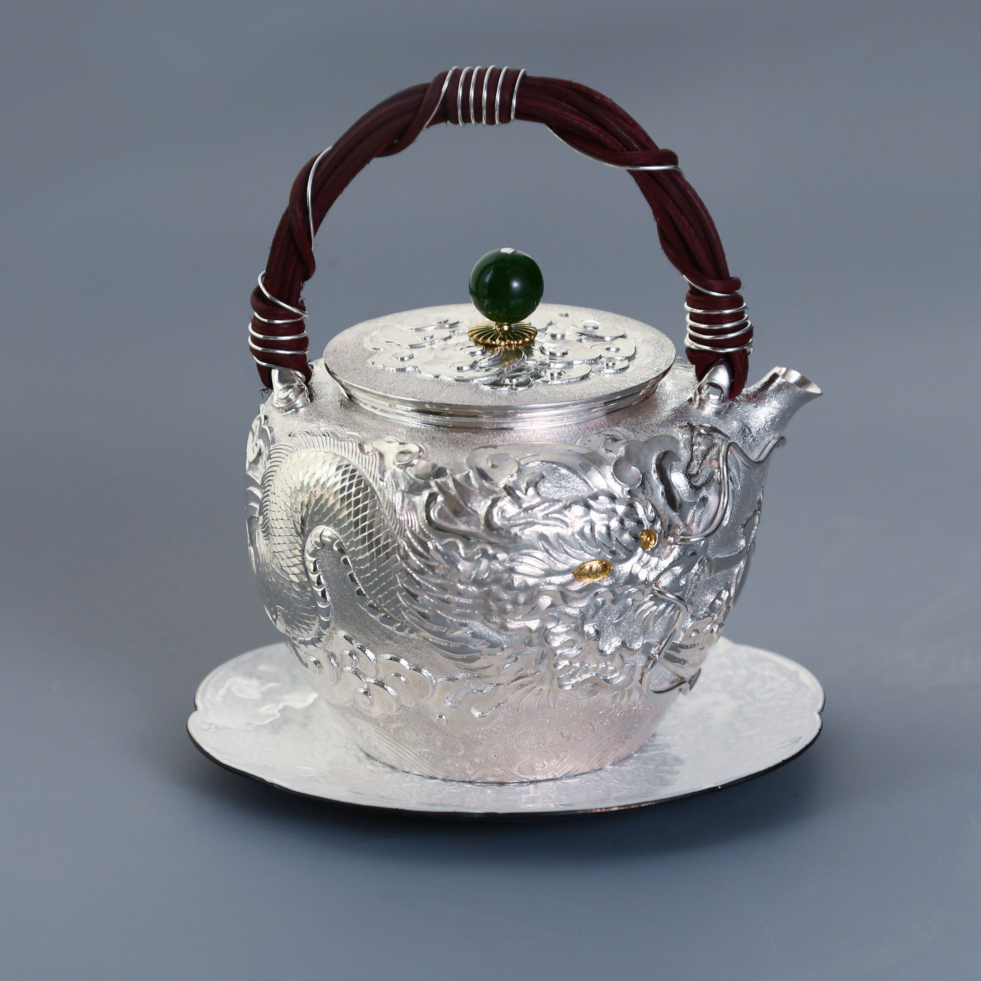 Yunlong Pure Silver Teapot with Gold-Inlaid Rattan Handle