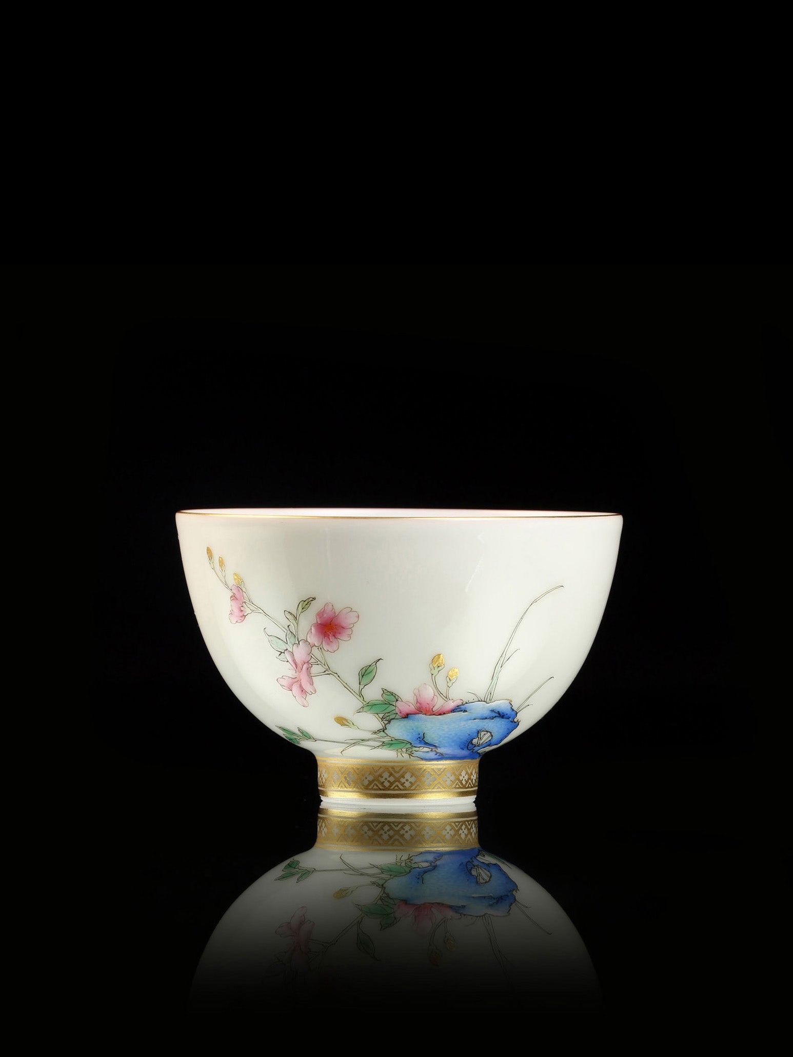 Enameled Begonia Lidded Bowl/Tea Cup