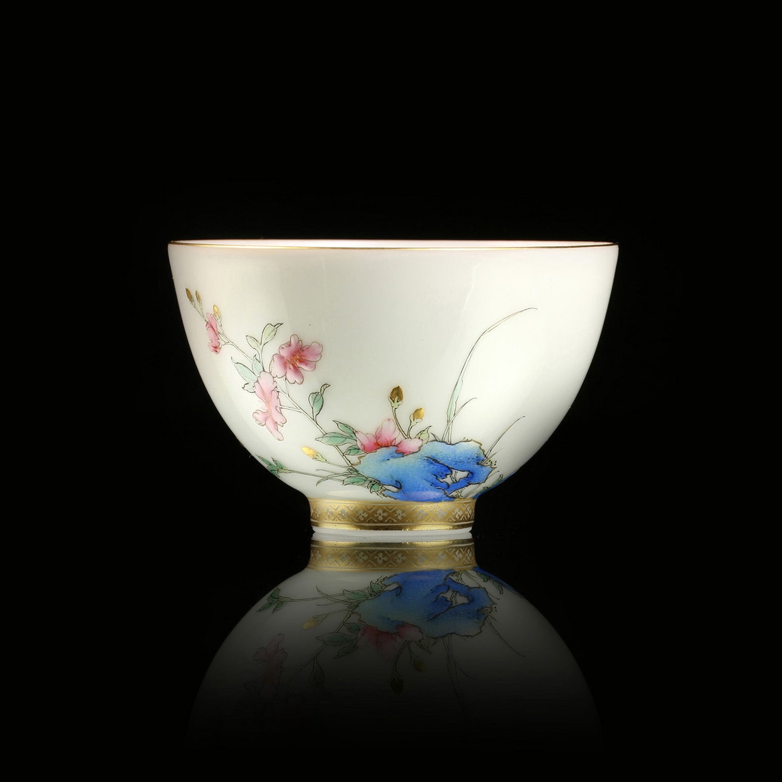 Enameled Begonia Lidded Bowl/Tea Cup