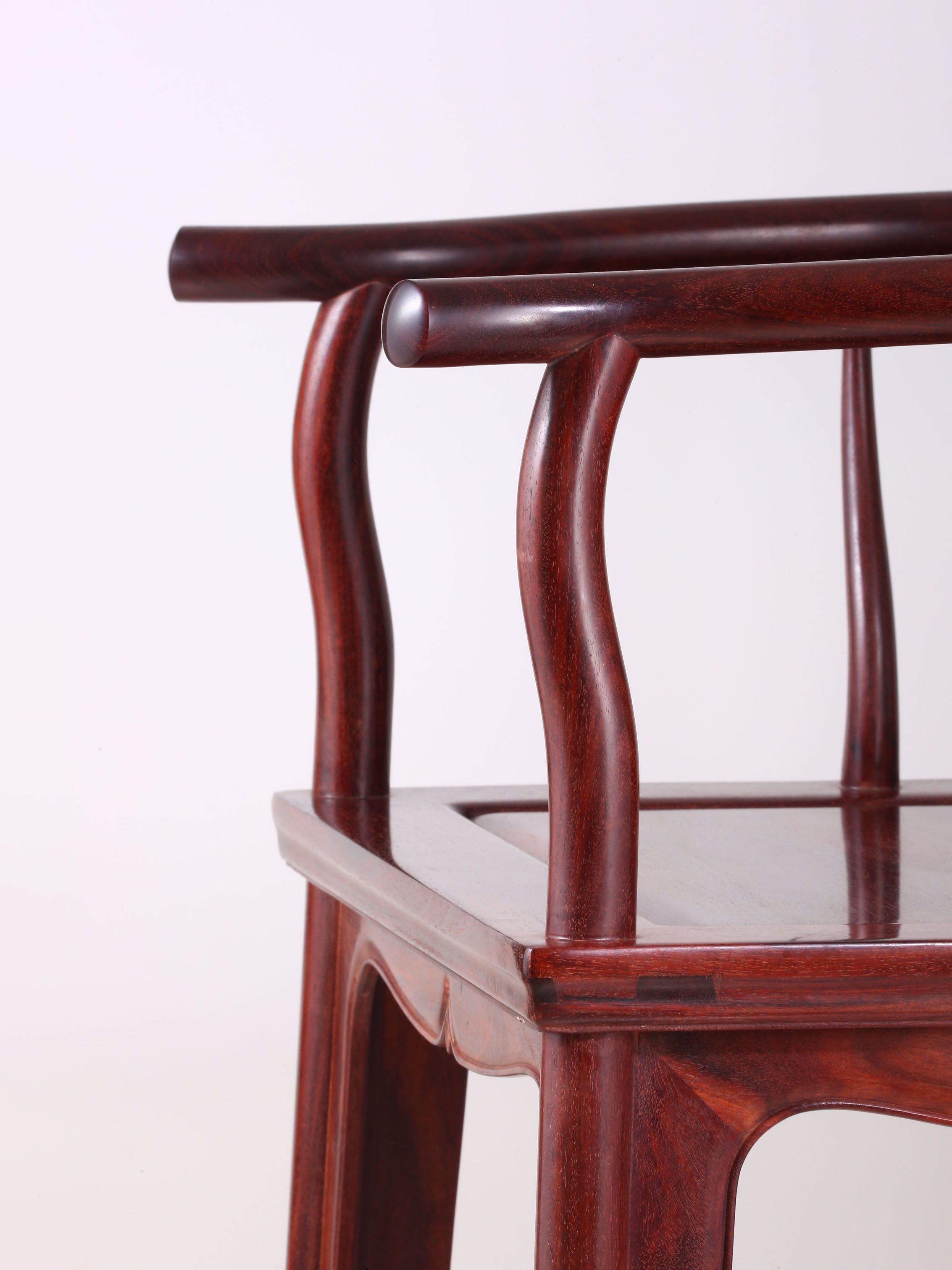 Zambian rosewood official's hat chair with four protruding flower buds