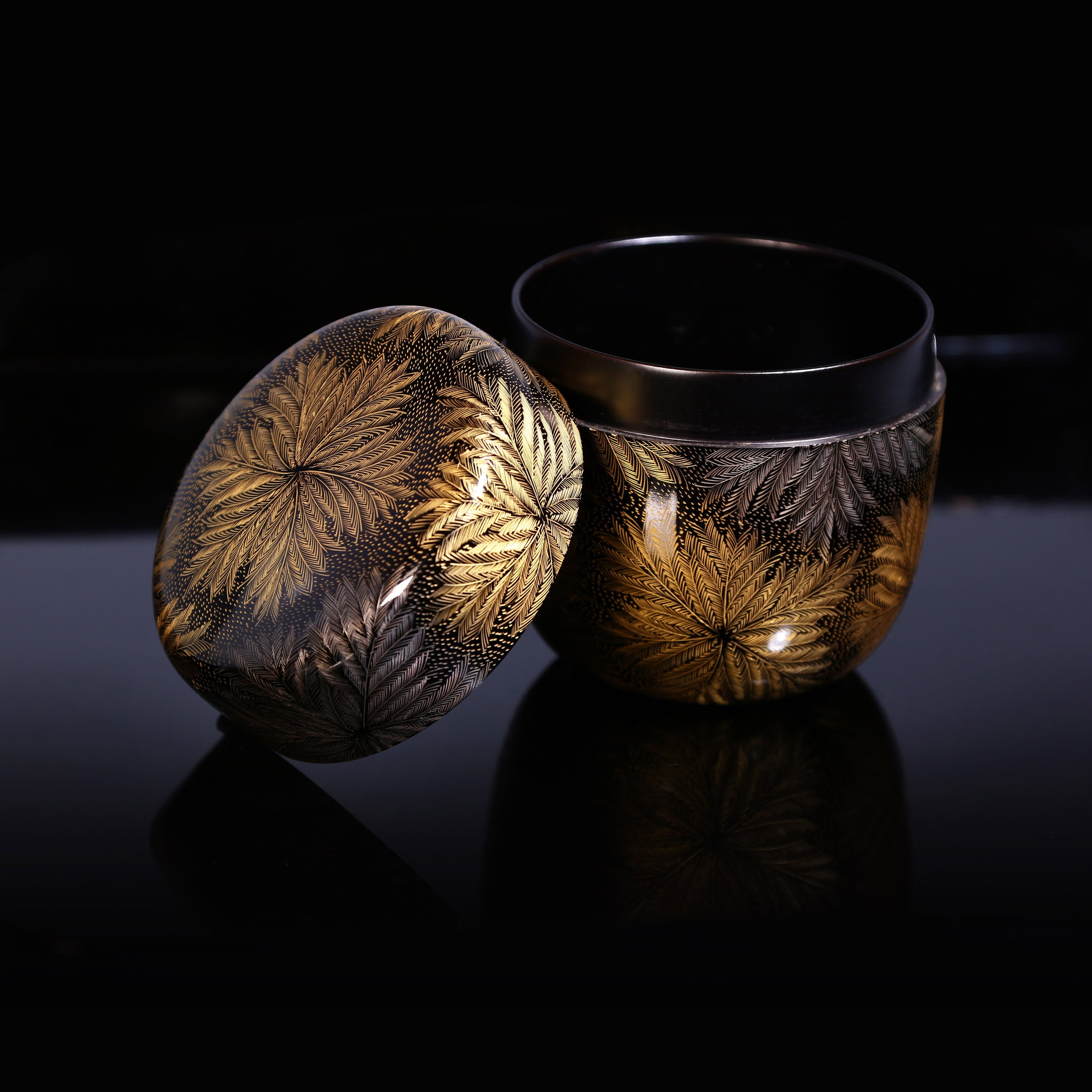 Japanese Showa Wajima painted fire tree silver flower Shen Jin tea date