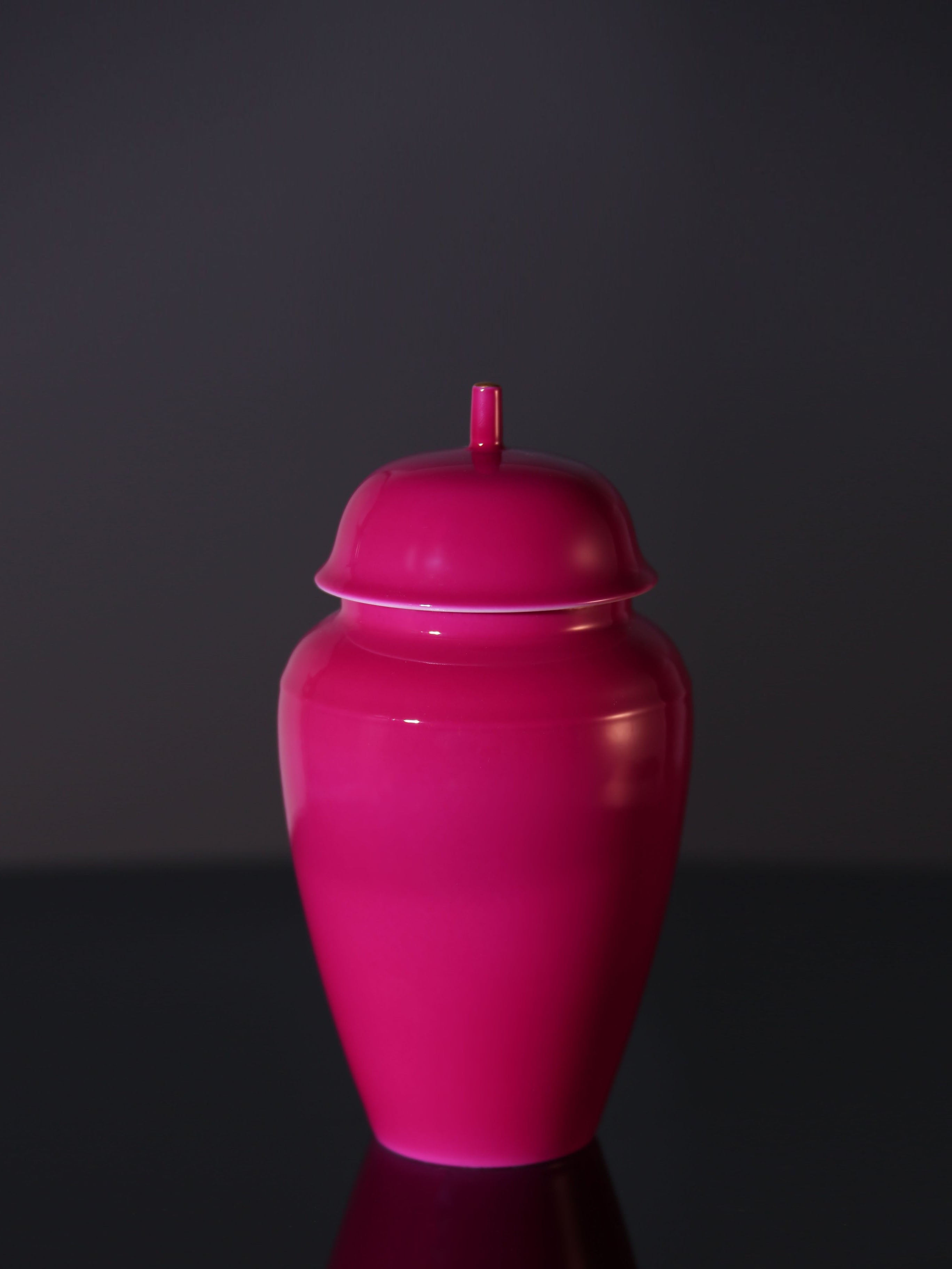 Rouge stains the delicate jar / Rouge lingers in the air