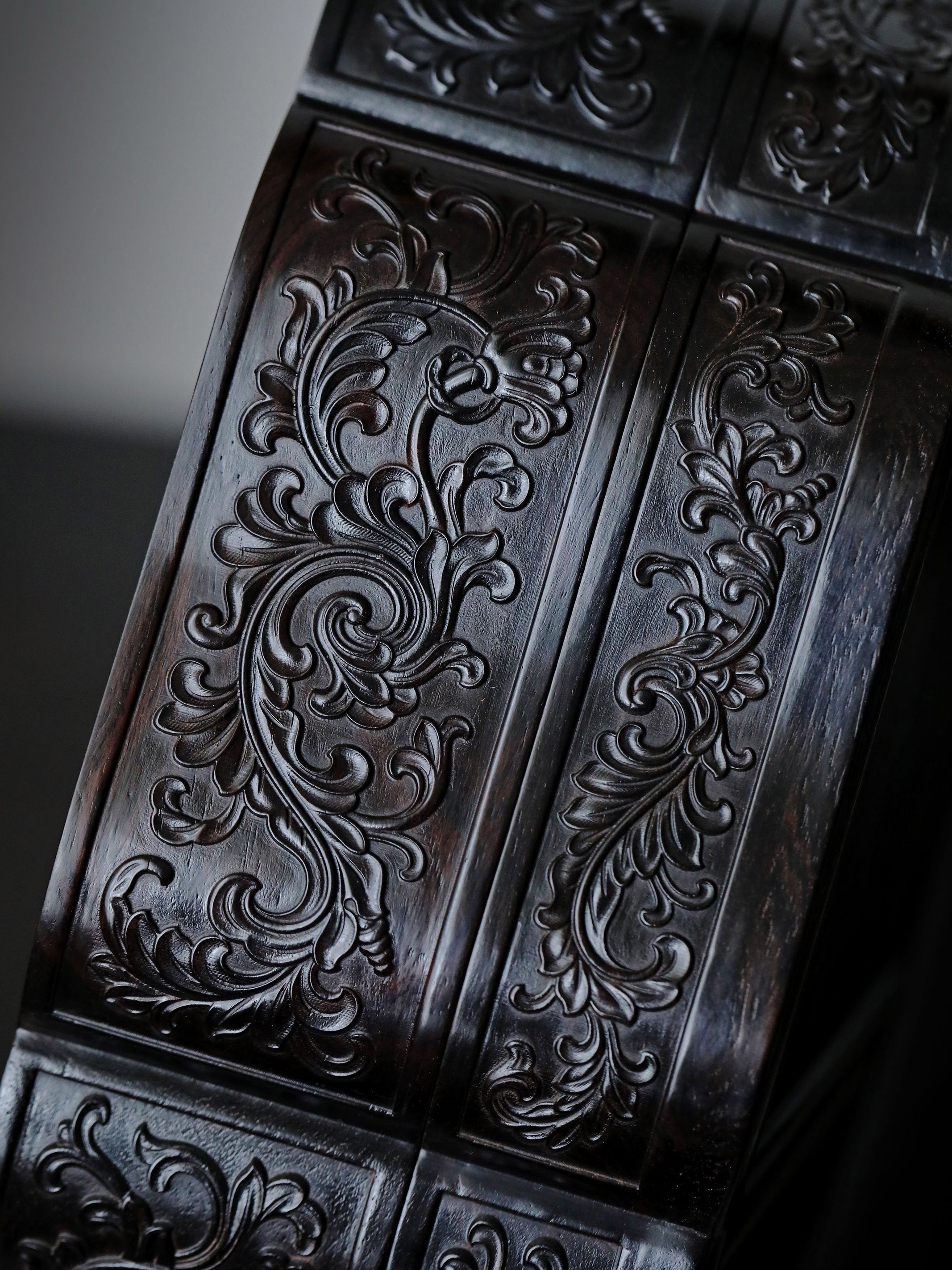 Purple sandalwood plain sunflower eight-treasure fruit box