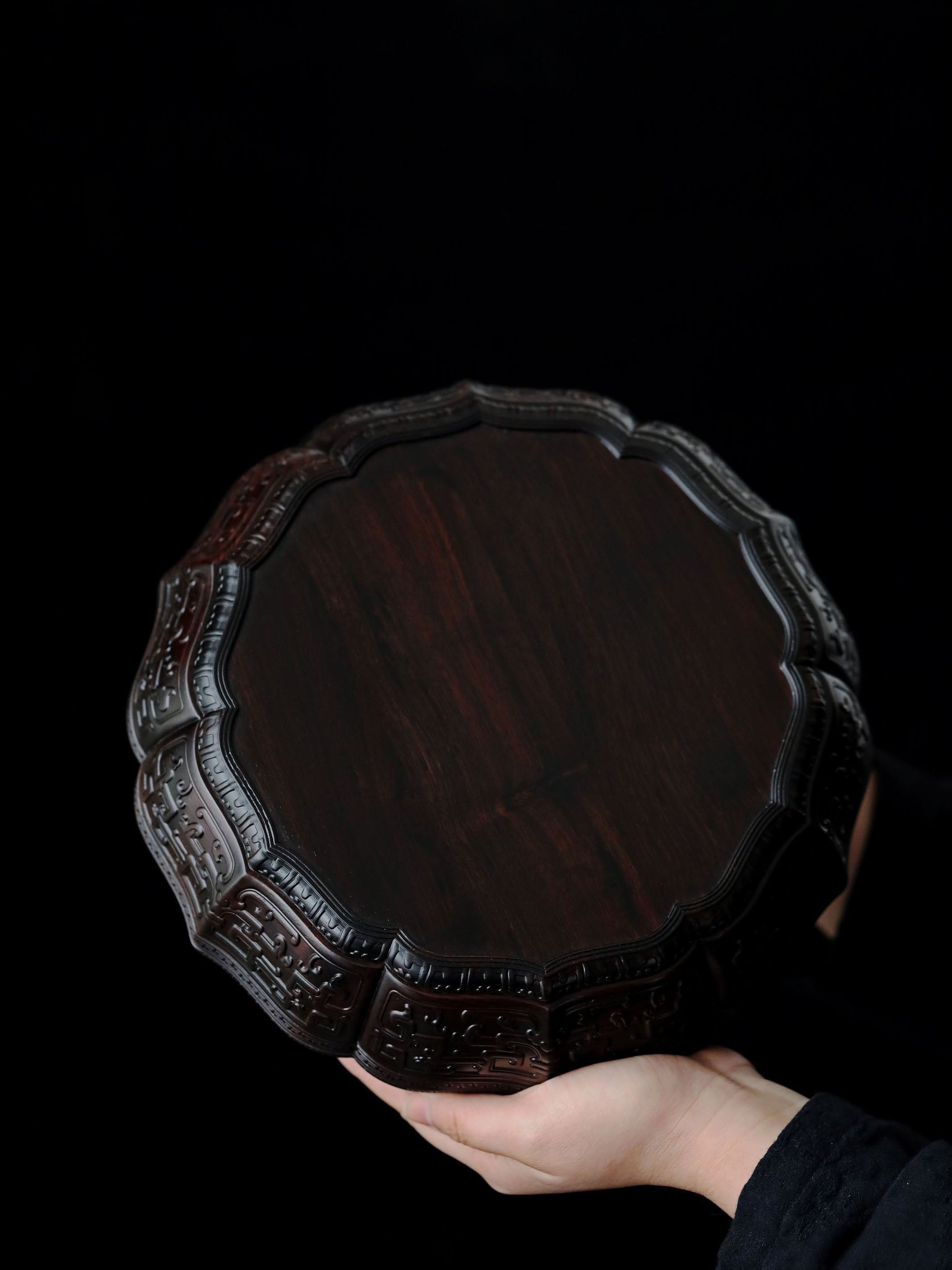 Purple sandalwood/Burmese carved twelve-cornered fruit box with a longevity sunflower shape