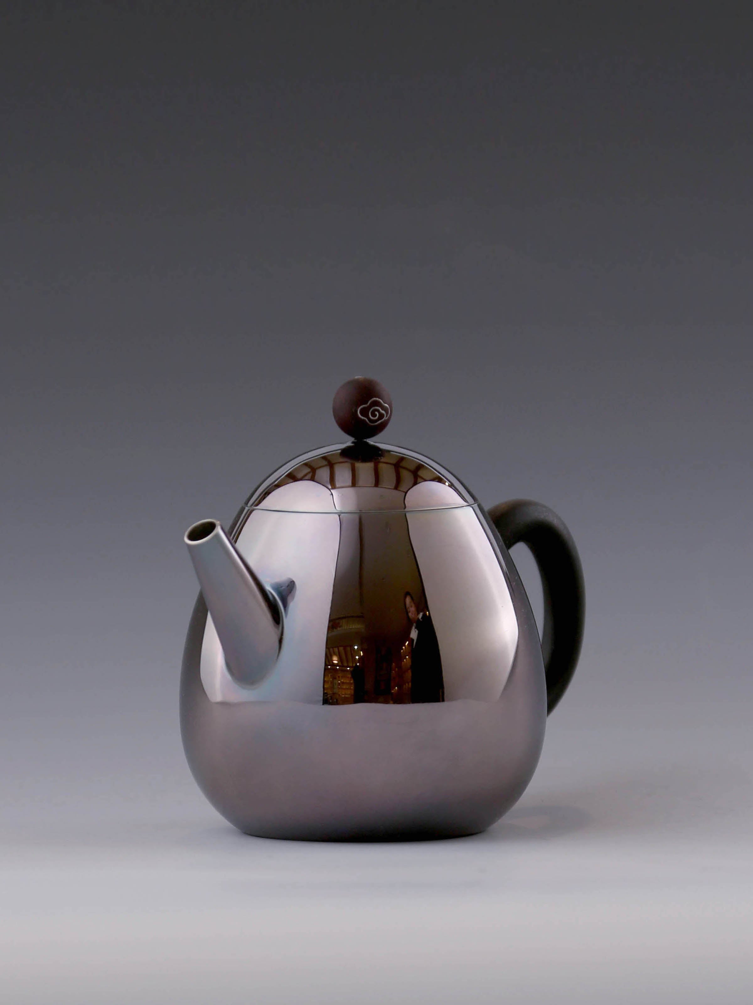 Purple-skinned dragon egg