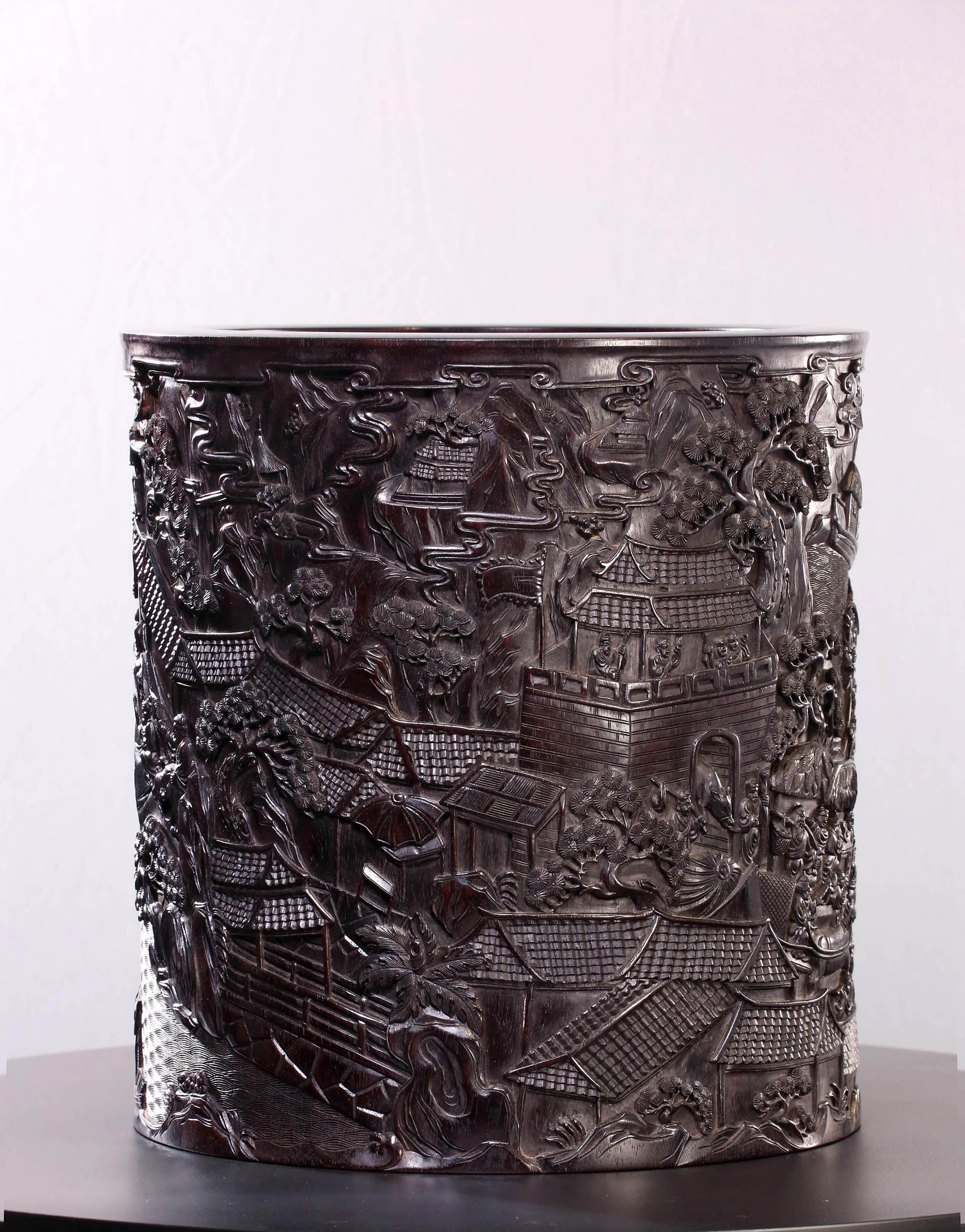 Indian rosewood brush holder depicting the Qingming Scroll