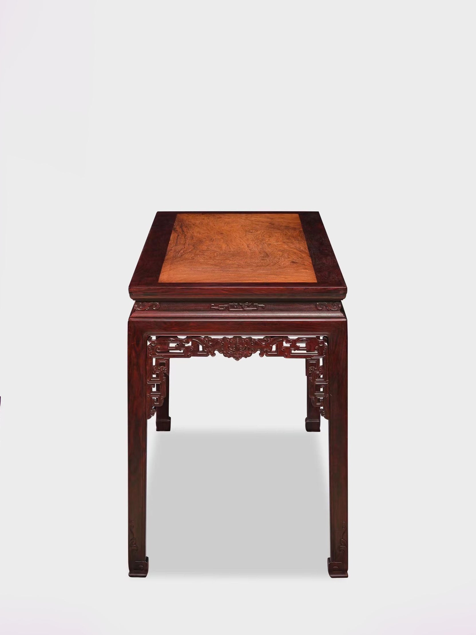 Rosewood table inlaid with huanghuali dragon pattern