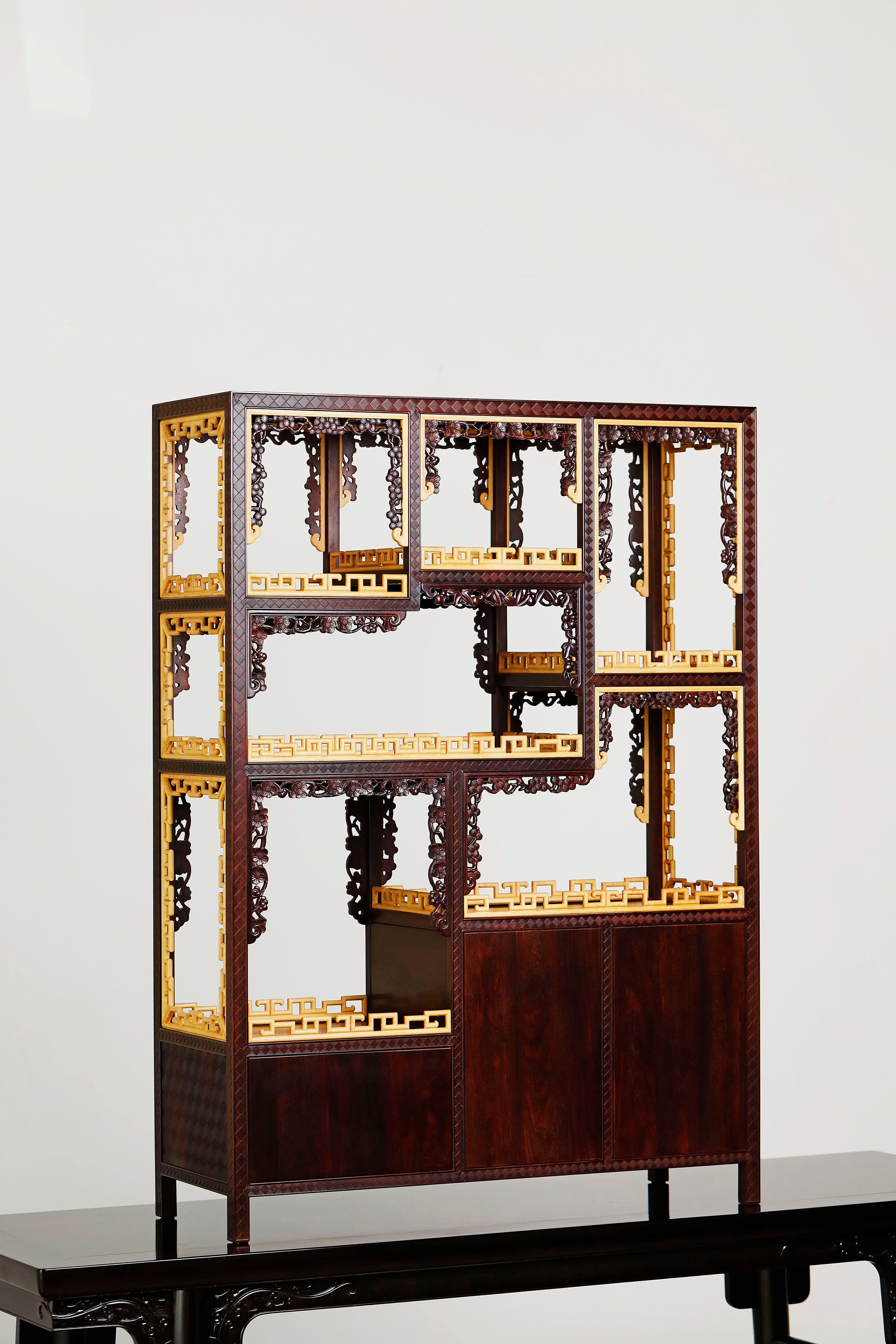 Small-leaf sandalwood inlaid table with antique display shelf