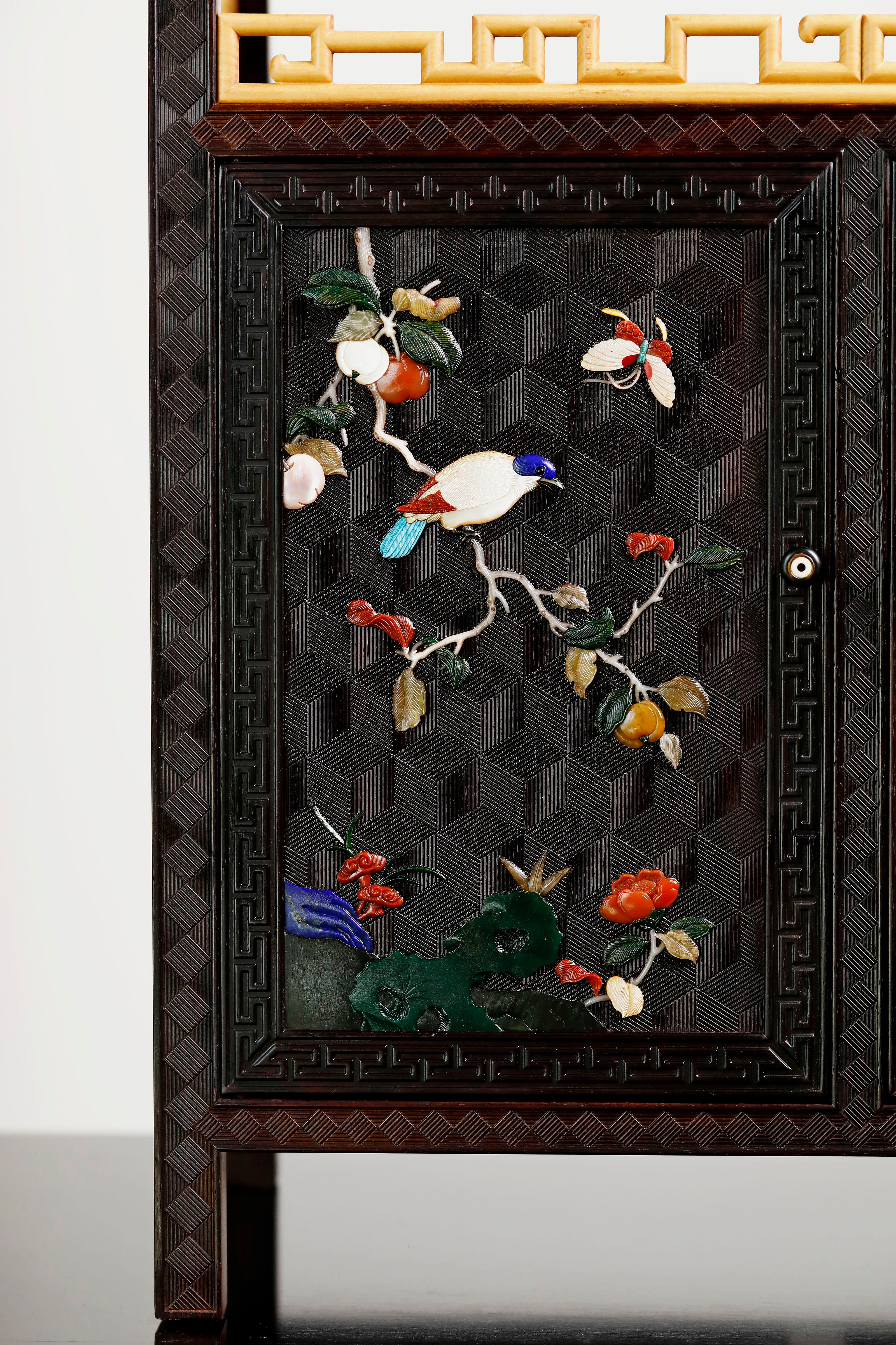 Small-leaf sandalwood inlaid table with antique display shelf