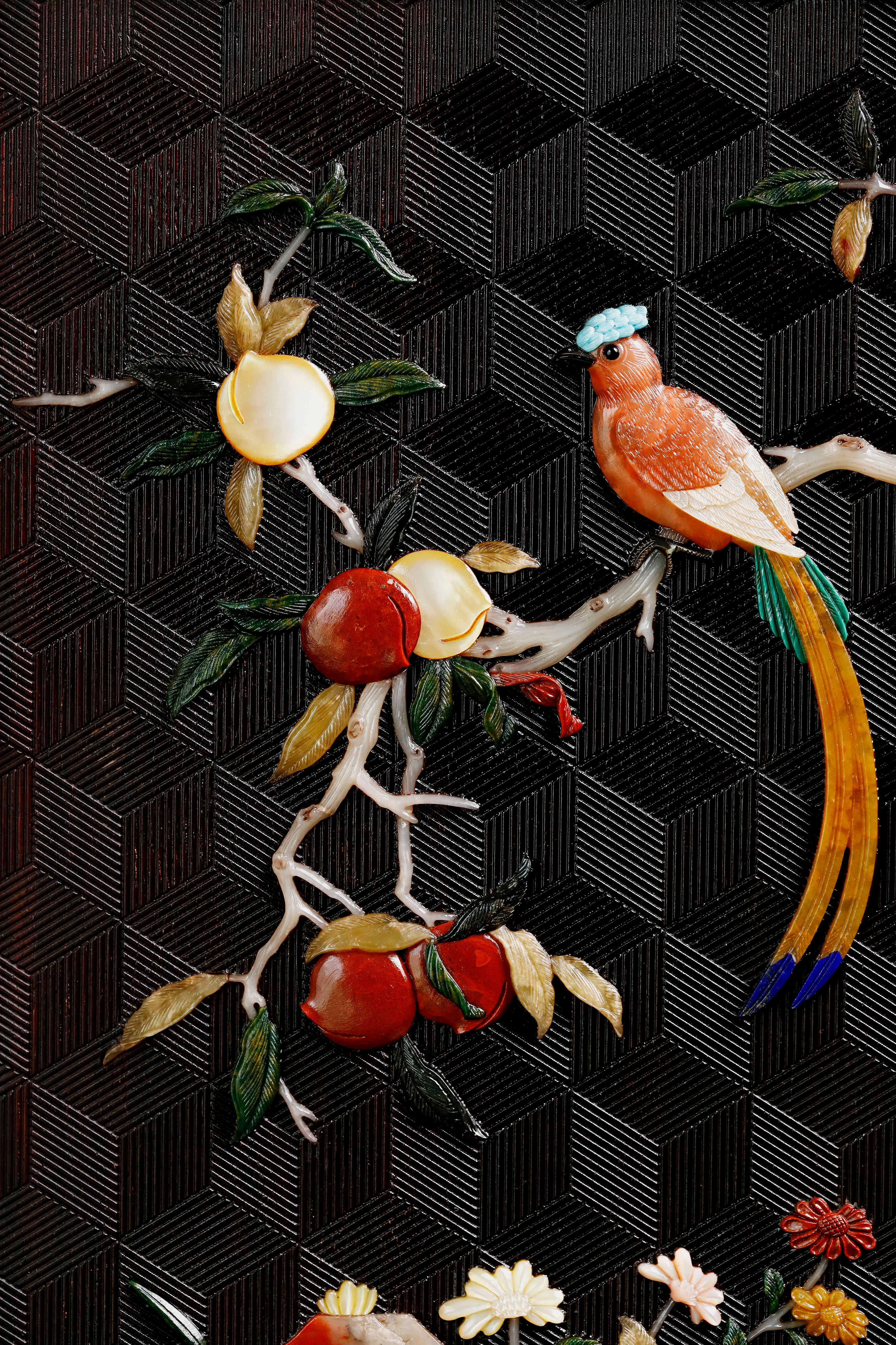 Small-leaf sandalwood inlaid table with antique display shelf