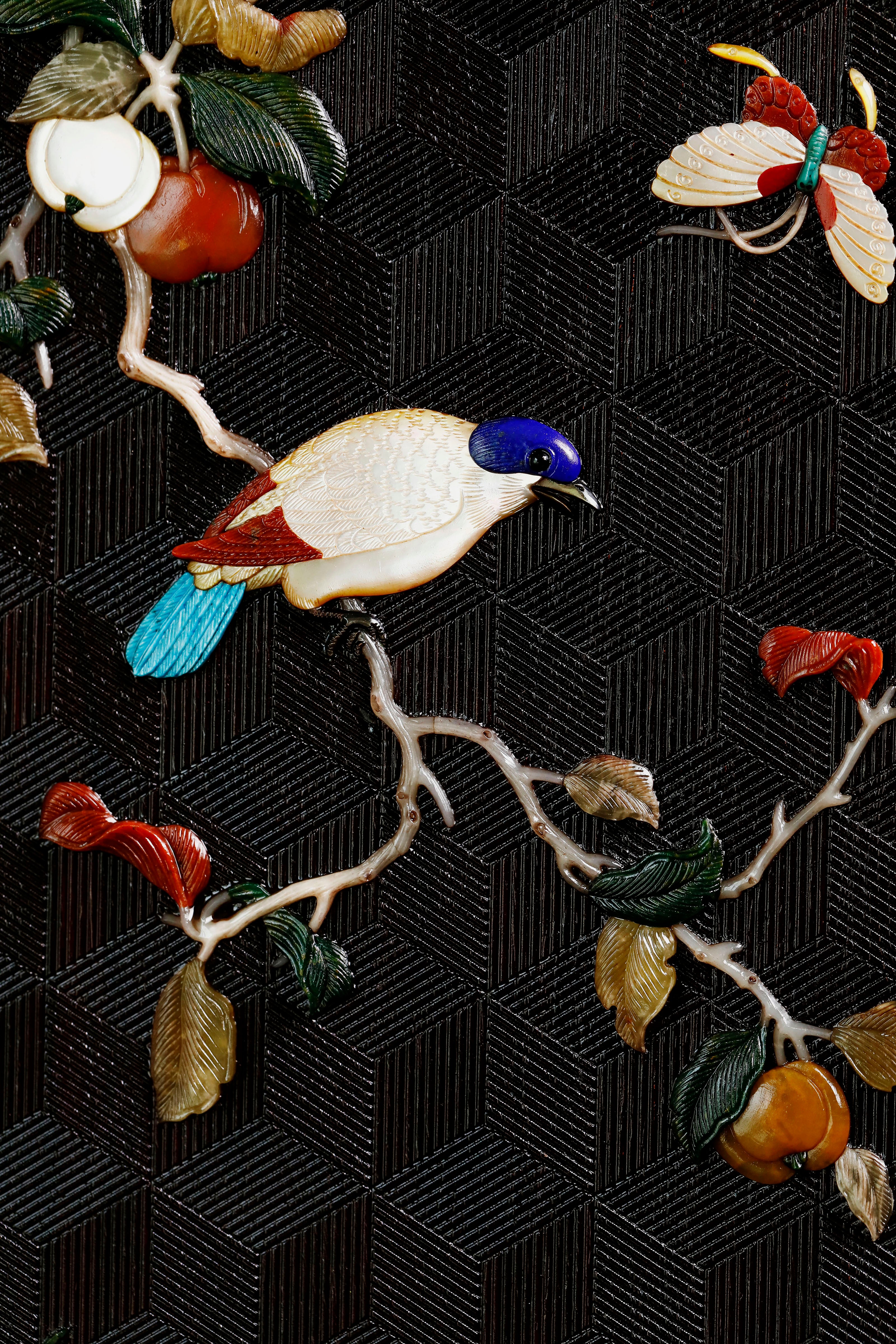 Small-leaf sandalwood inlaid table with antique display shelf