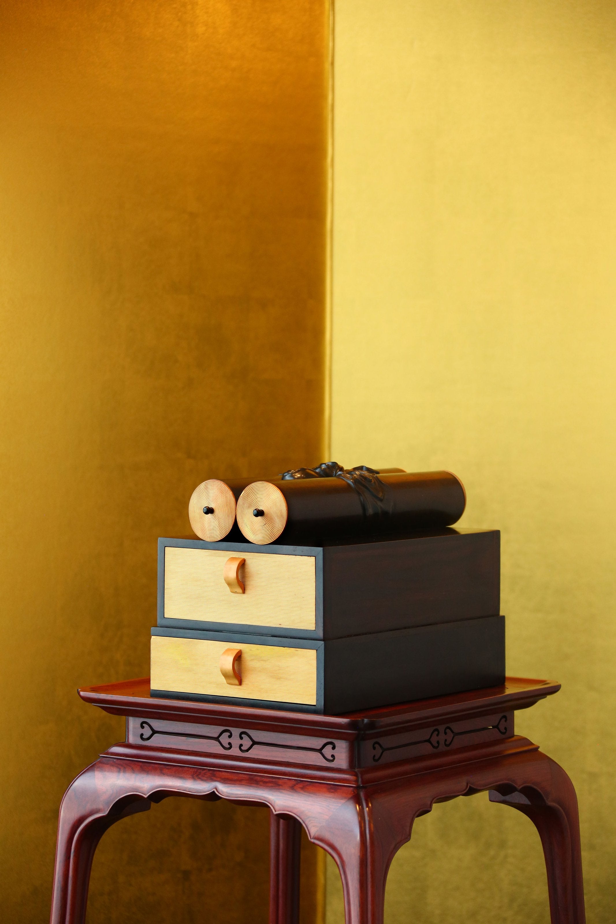 Daya Hall Rosewood Tea Box Inlaid with Boxwood Scroll