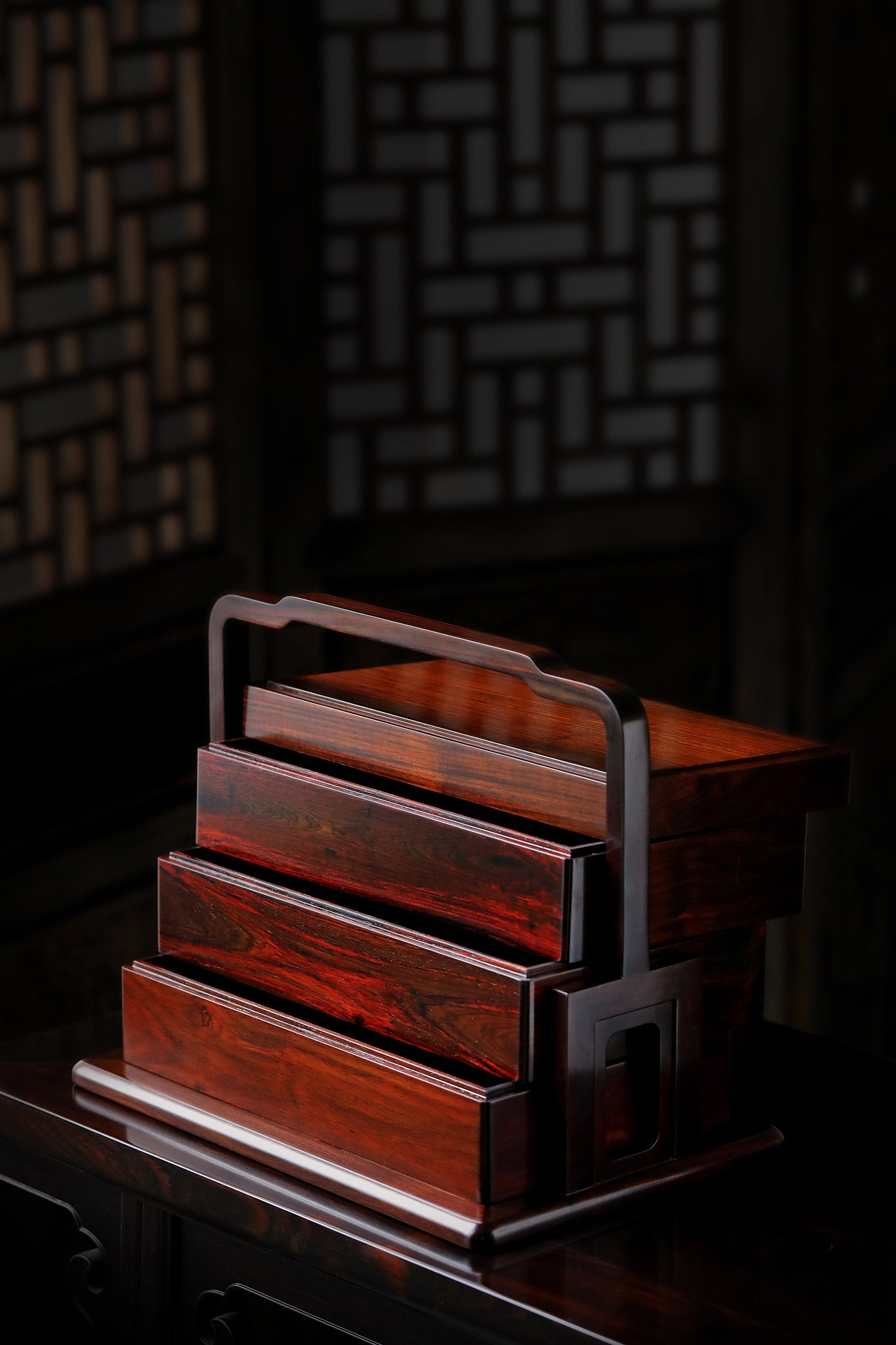 Plain three-layered box made of rosewood