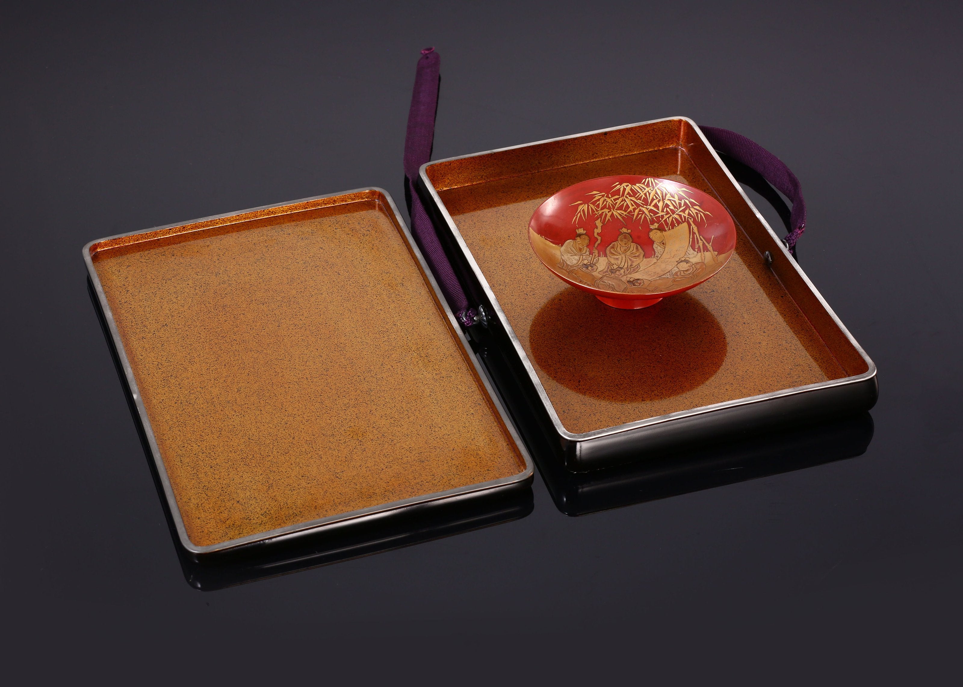 Japanese lacquer stationery box | Small plate with Maki-e (maki-e) design