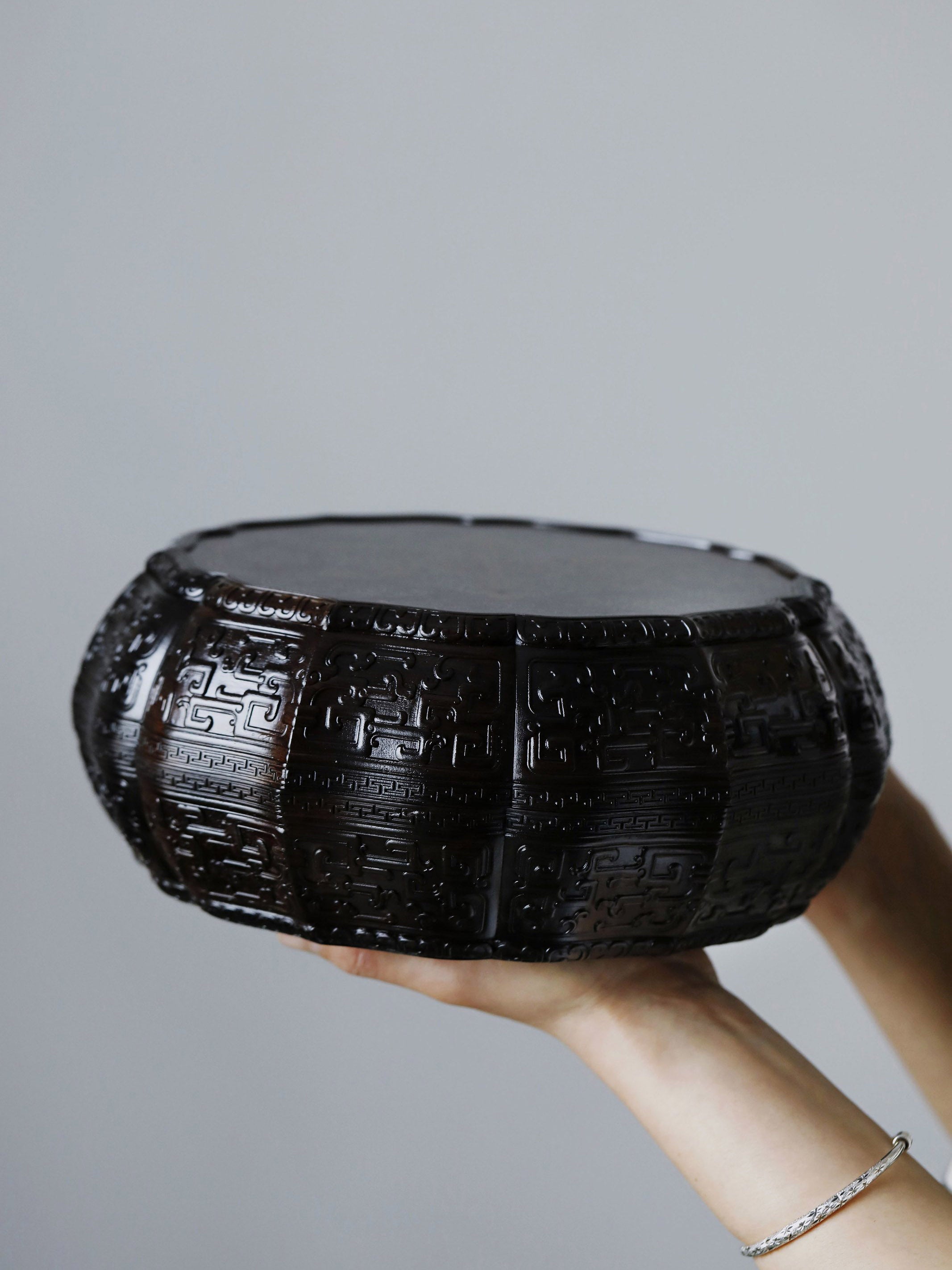 Purple sandalwood twelve-cornered fruit box inlaid with silver wire scrolling floral pattern