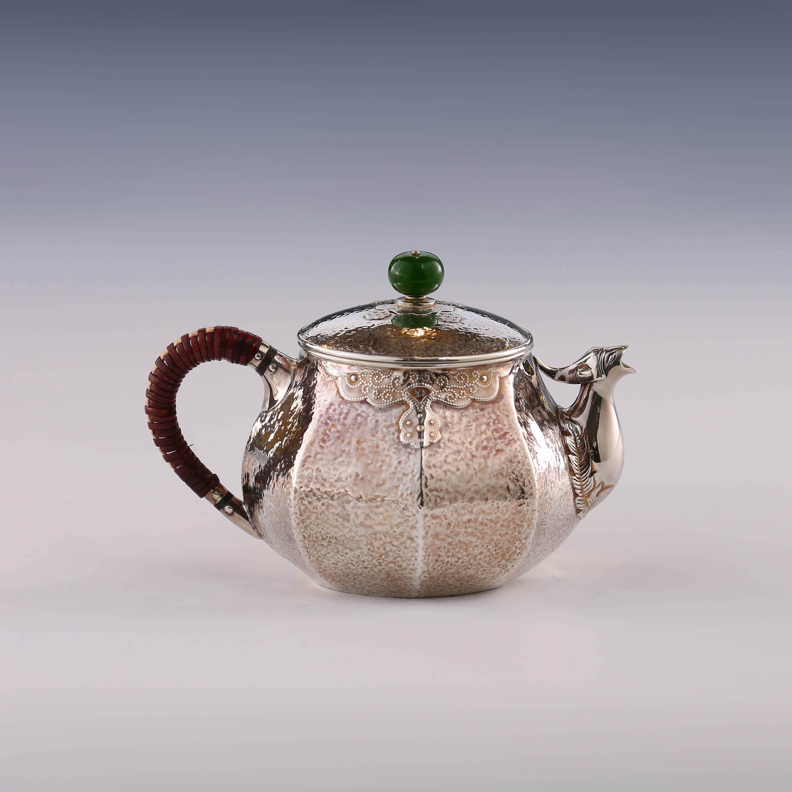 Eight-sided beast-mouth cloud shoulder