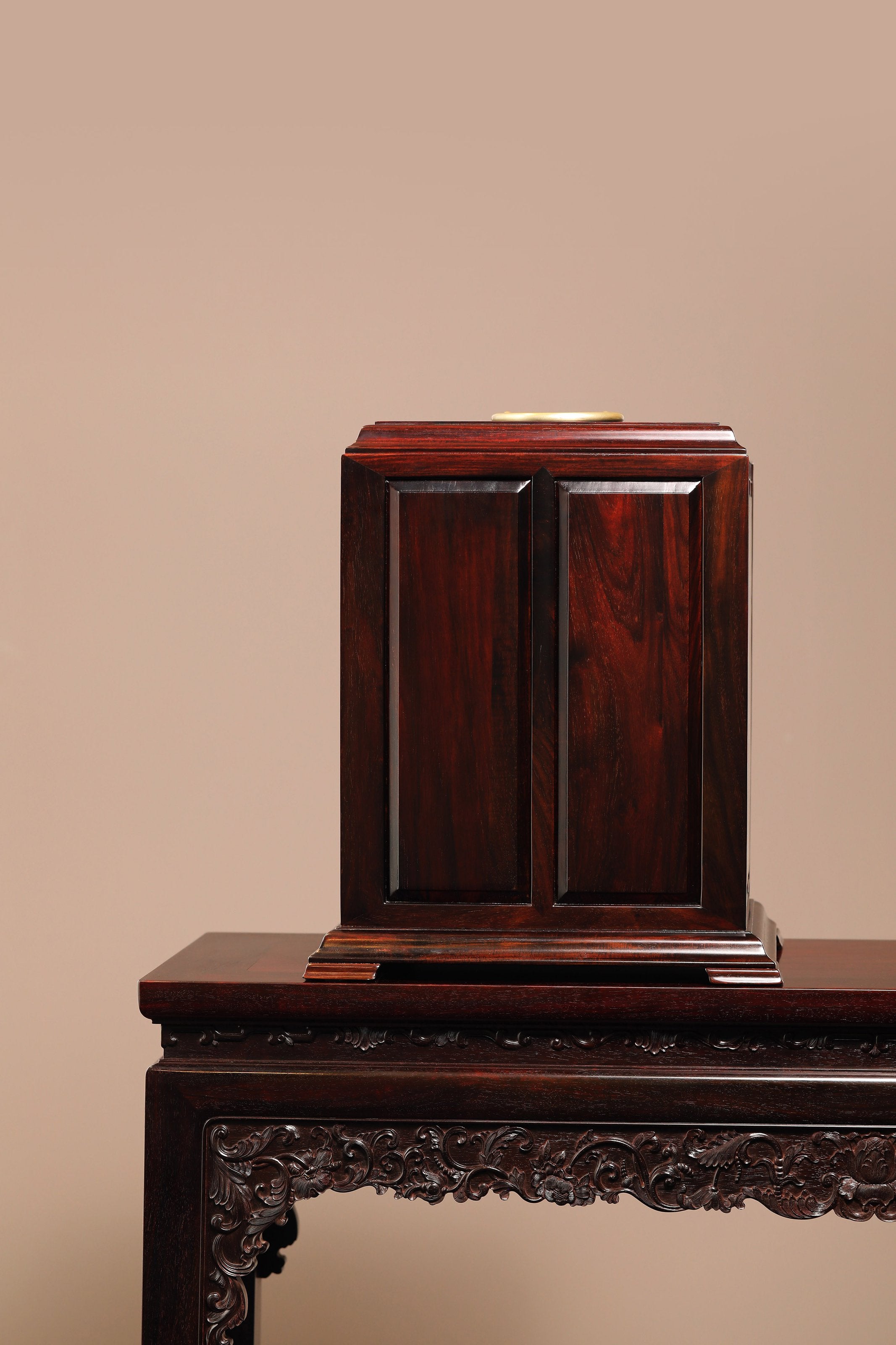 Rosewood Tea Cabinet Inlaid with Treasures and Double Purity Design
