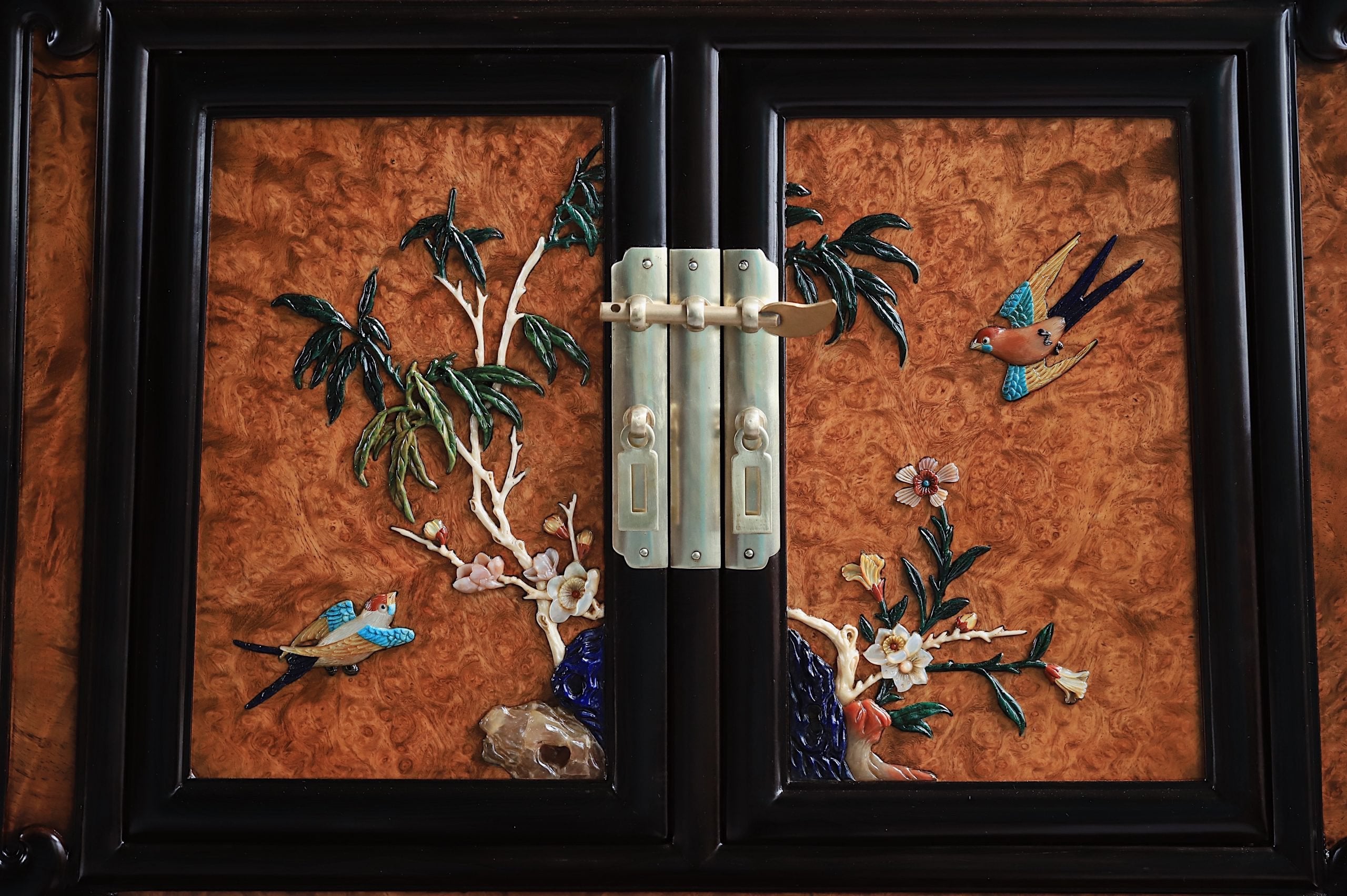 Burl Wood Inlaid Treasure Tea Box with Flowers and Birds