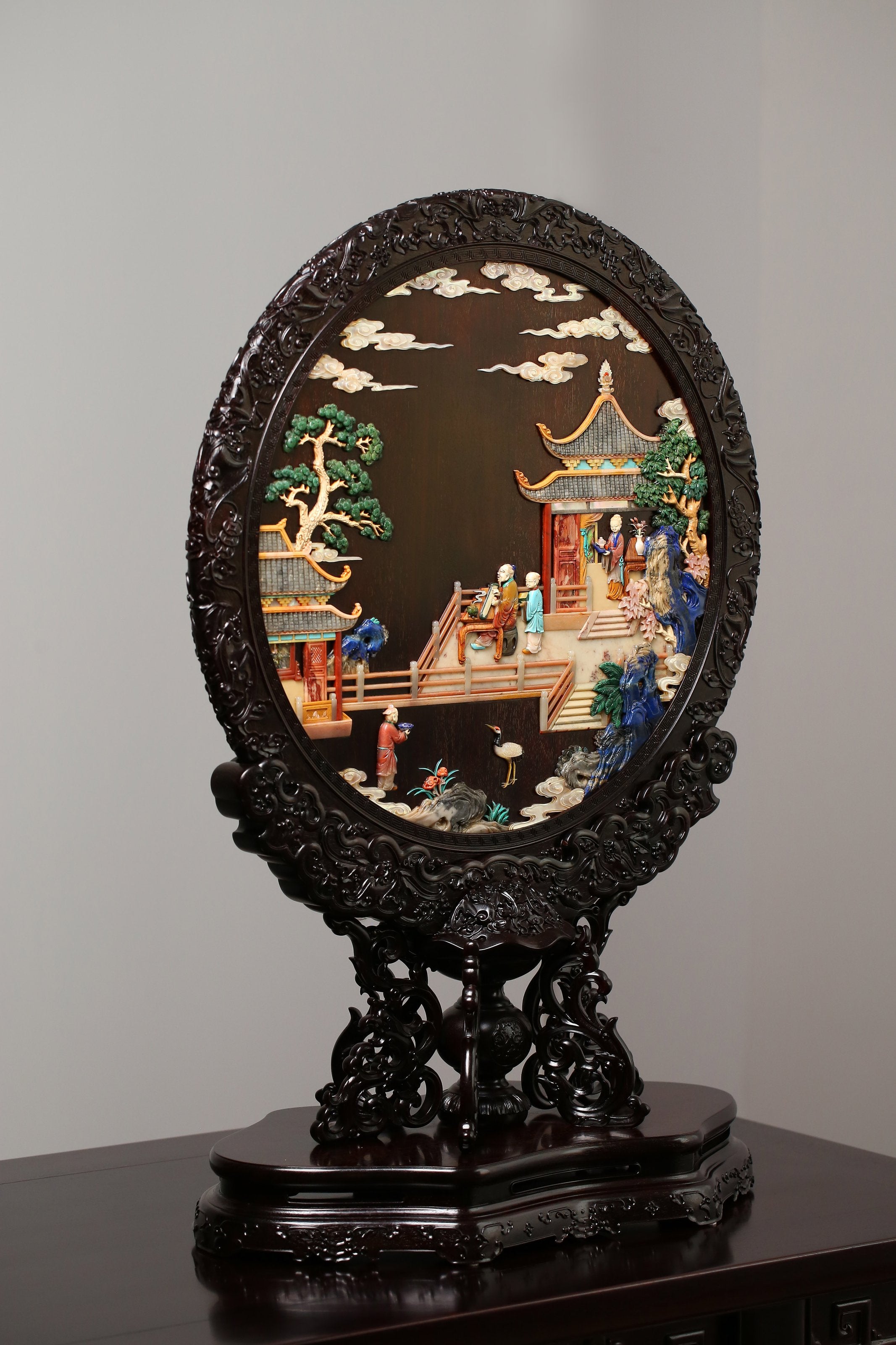 A Zitan Screen Inlaid with Treasures and Featuring a High-Ranking Official